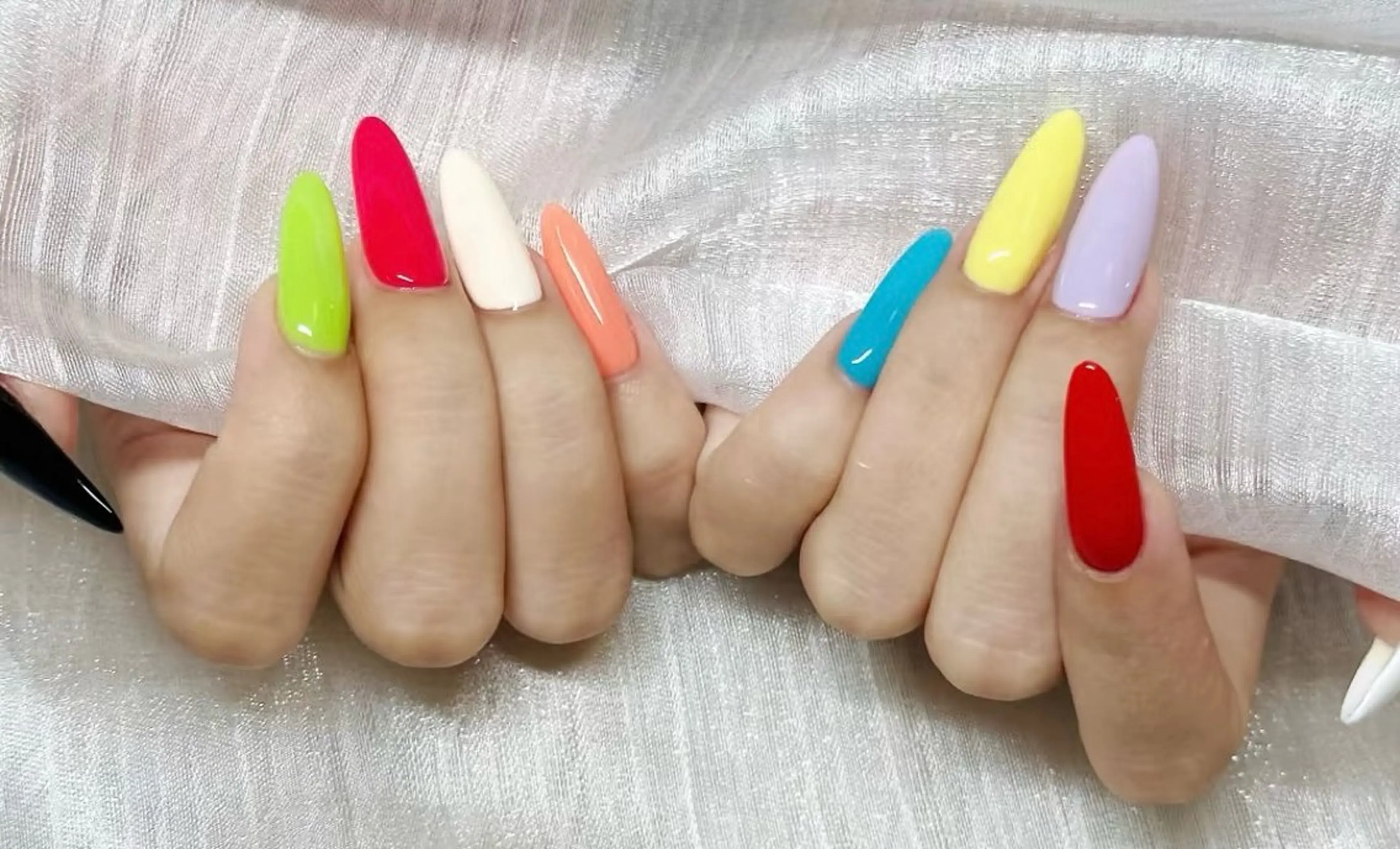 ネイル 高木 維麗絲のネイルデザイン