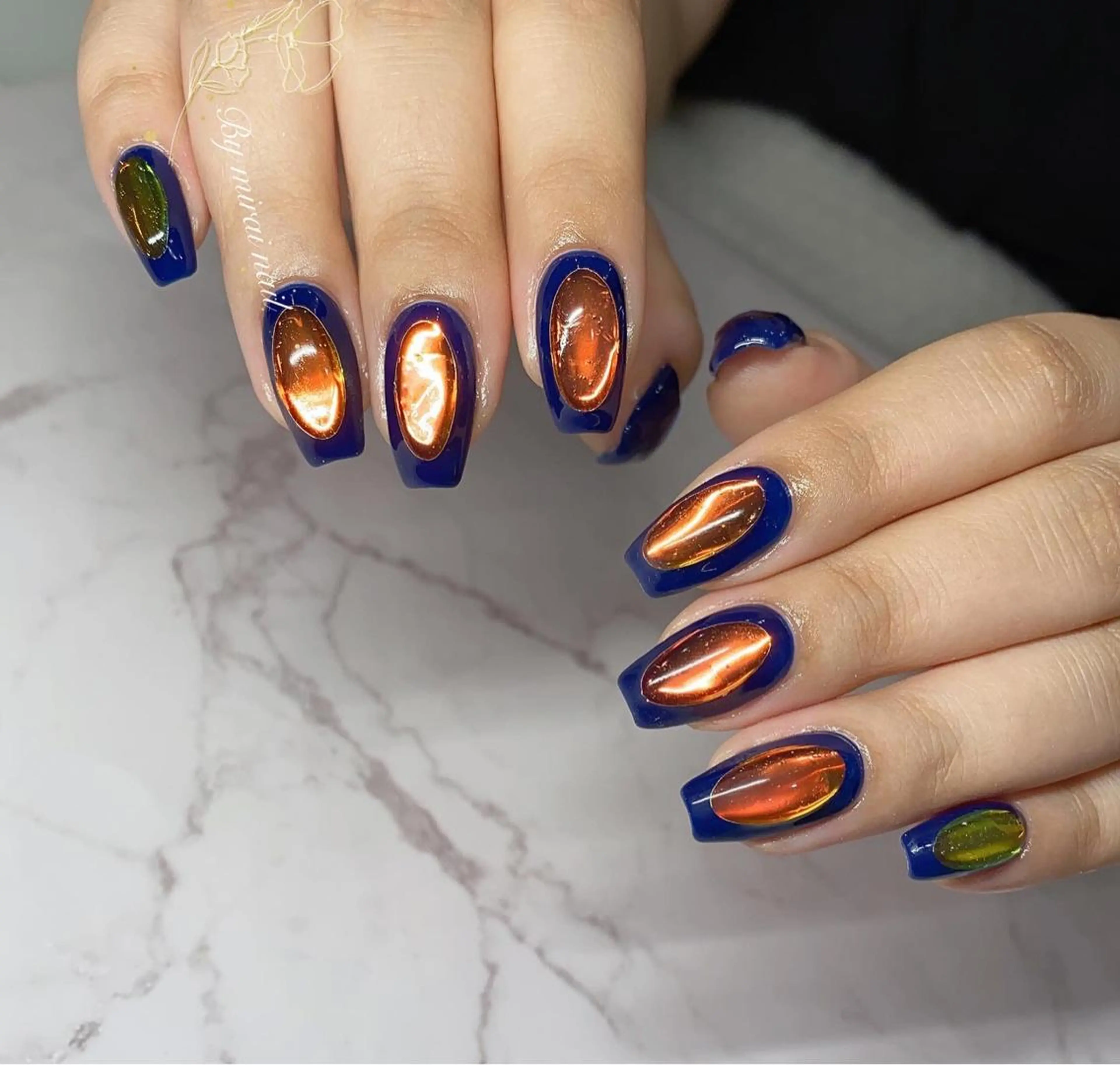 ネイル ネイルサロン 9Carats神田のネイルデザイン