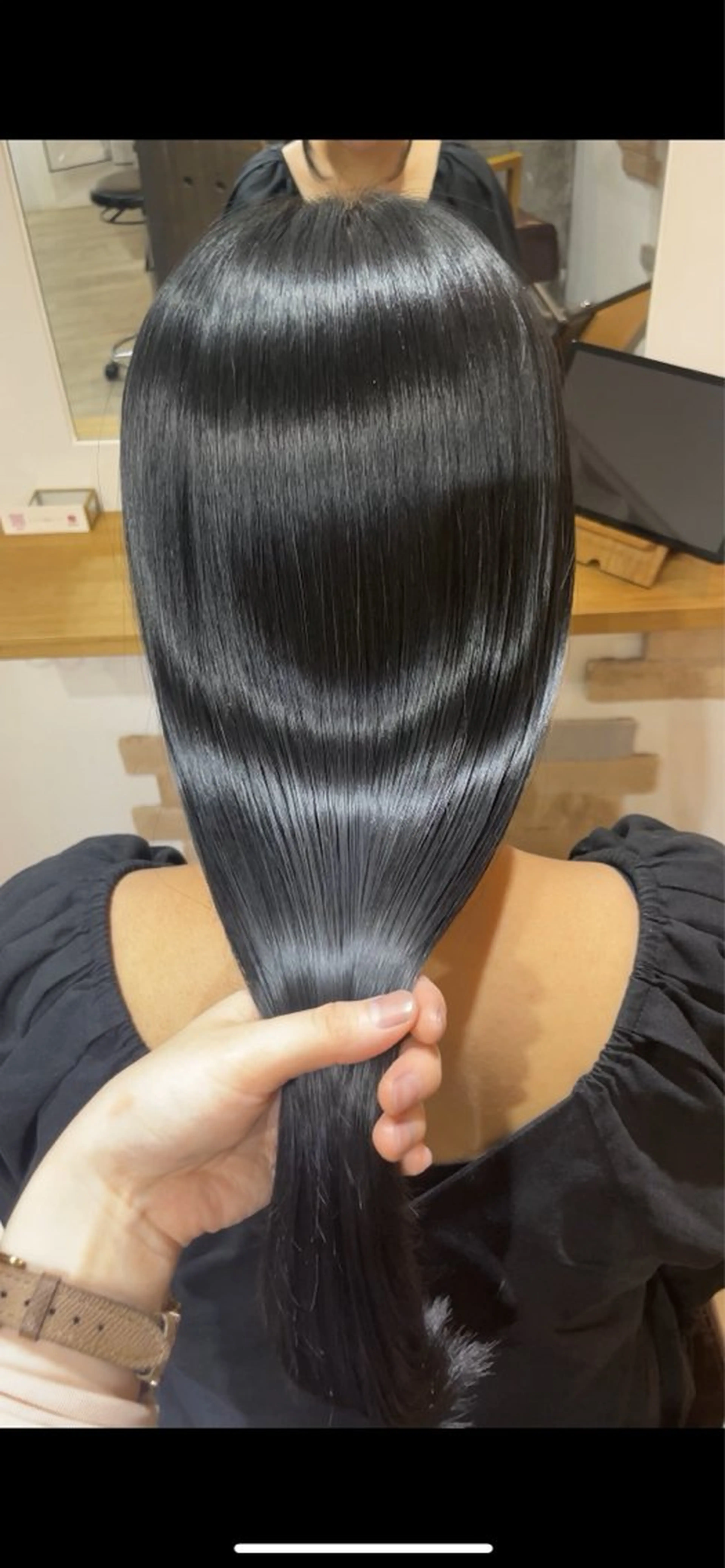 ロング 星野 茉由のヘアスタイル