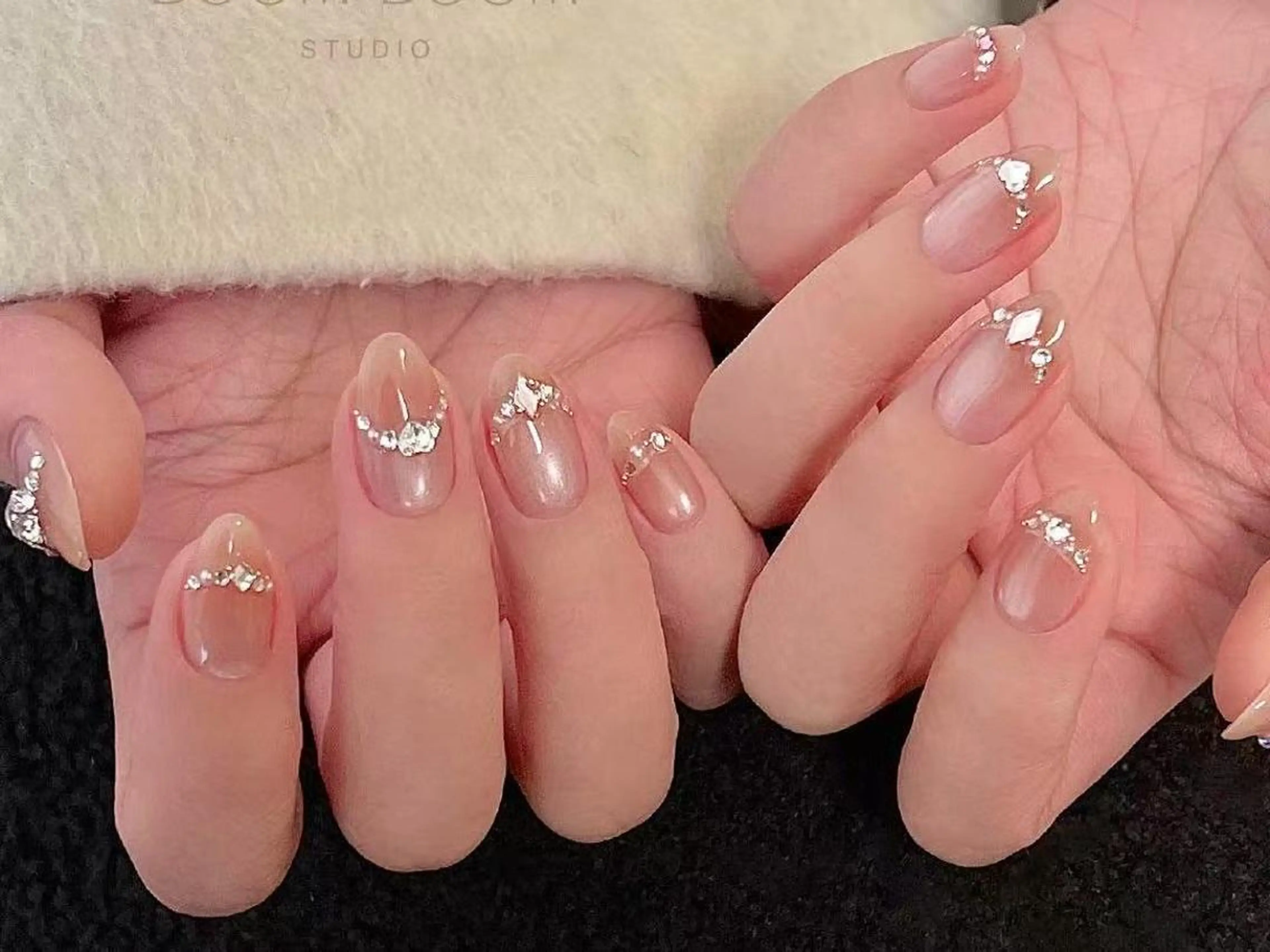 ネイル 長さ出し ジェルネイル グラデーション 韓国ネイル マグネットネイル moomi nail スカルプ専門のネイルデザイン