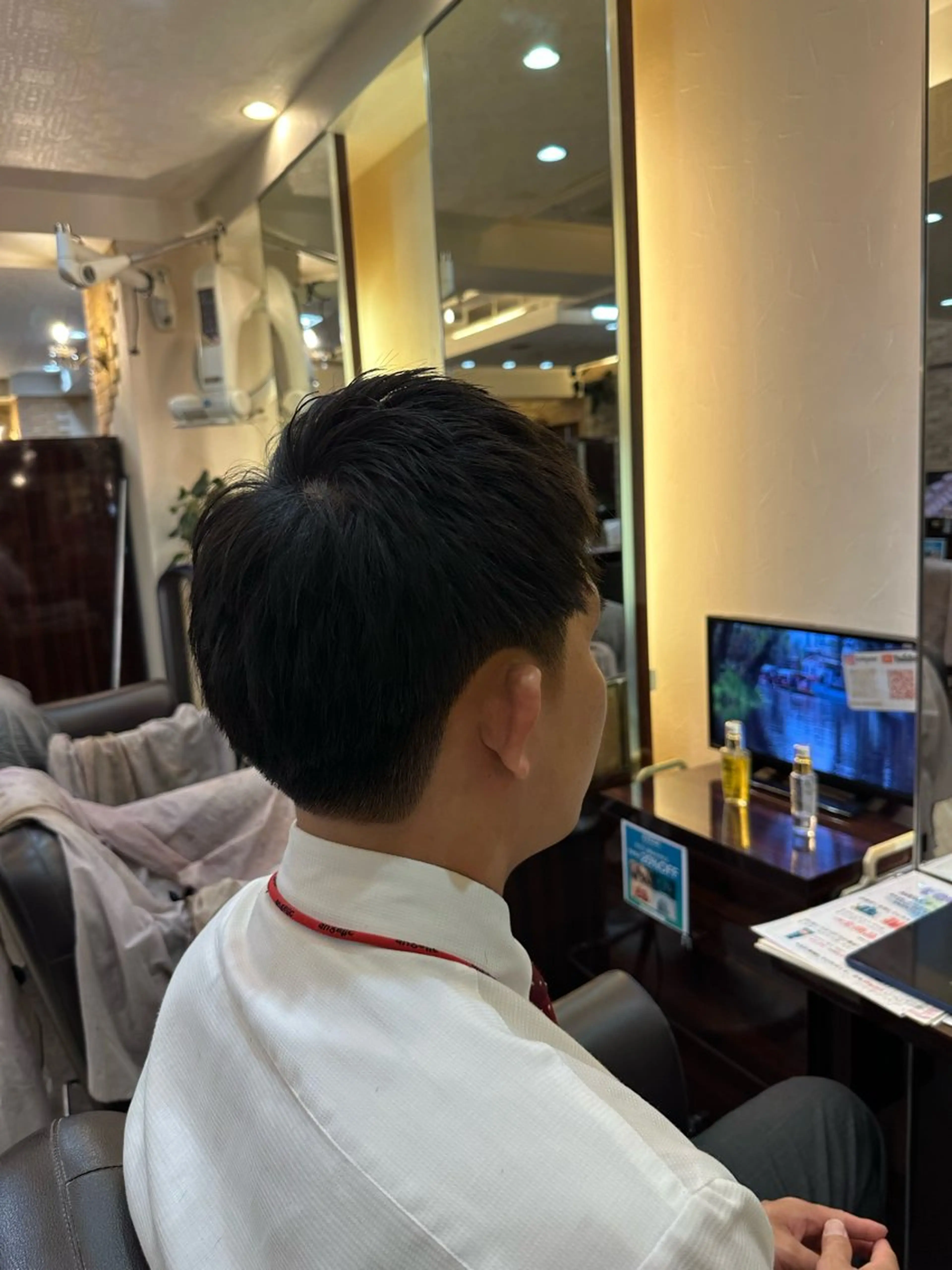 メンズ アップバング センターパート メンズ韓国風 韓国マッシュ マッシュウルフ 縮毛矯正&髪質改善/ きょうの🐺のヘアスタイル