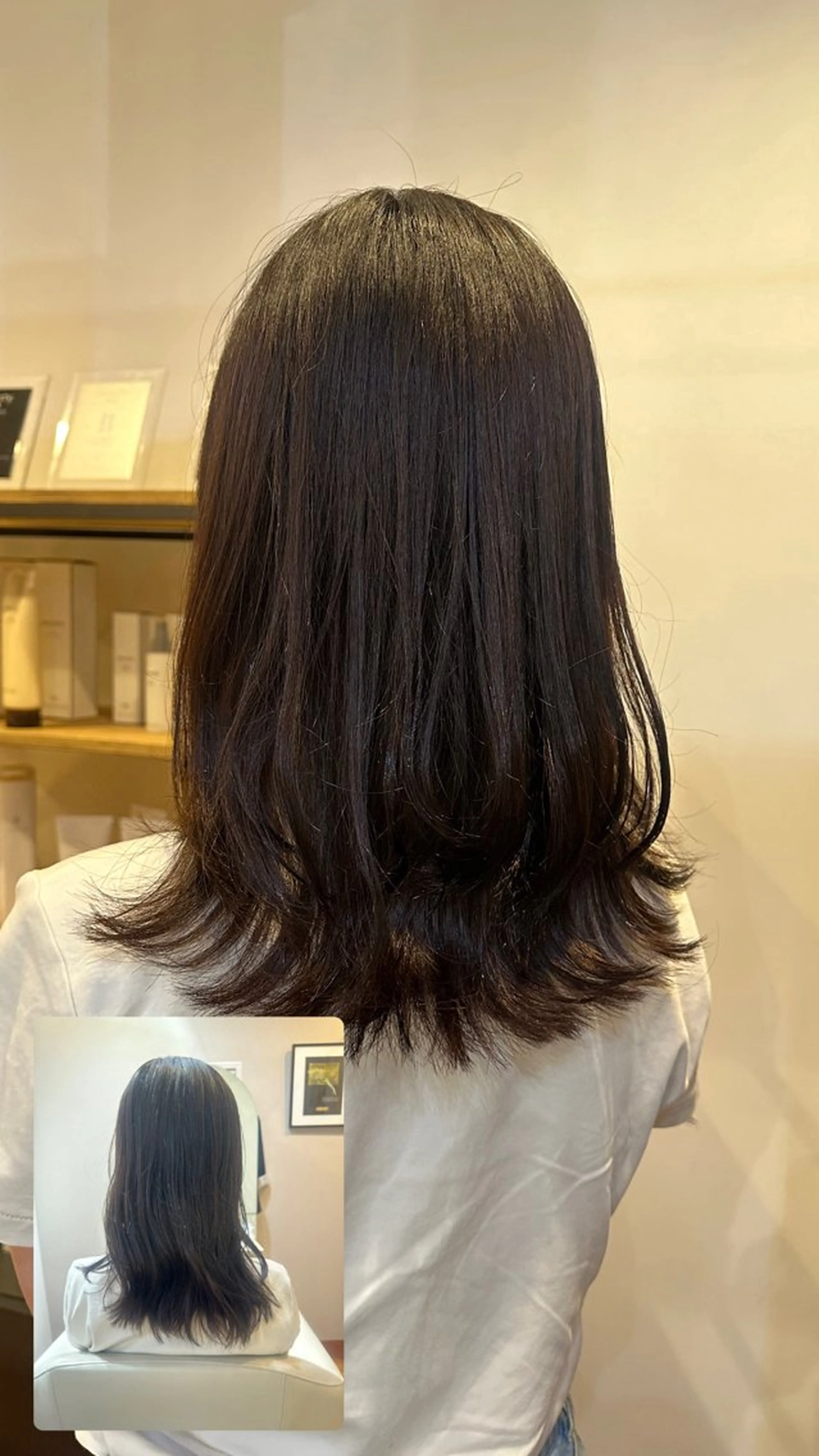 セミロング レイヤーカット momo 札幌美容師のヘアスタイル
