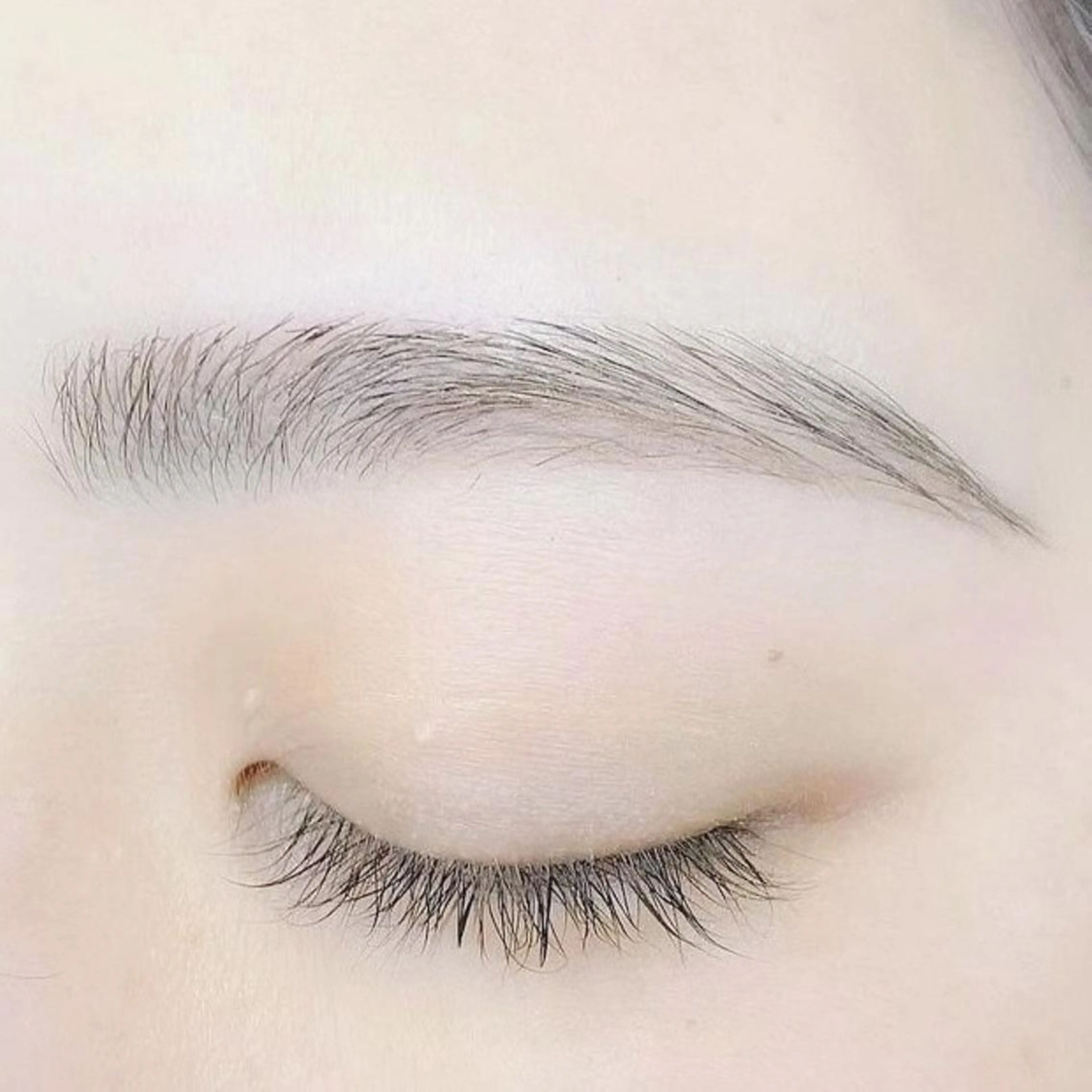 アイブロウ eyeHbe TERAのマツエク・マツパデザイン