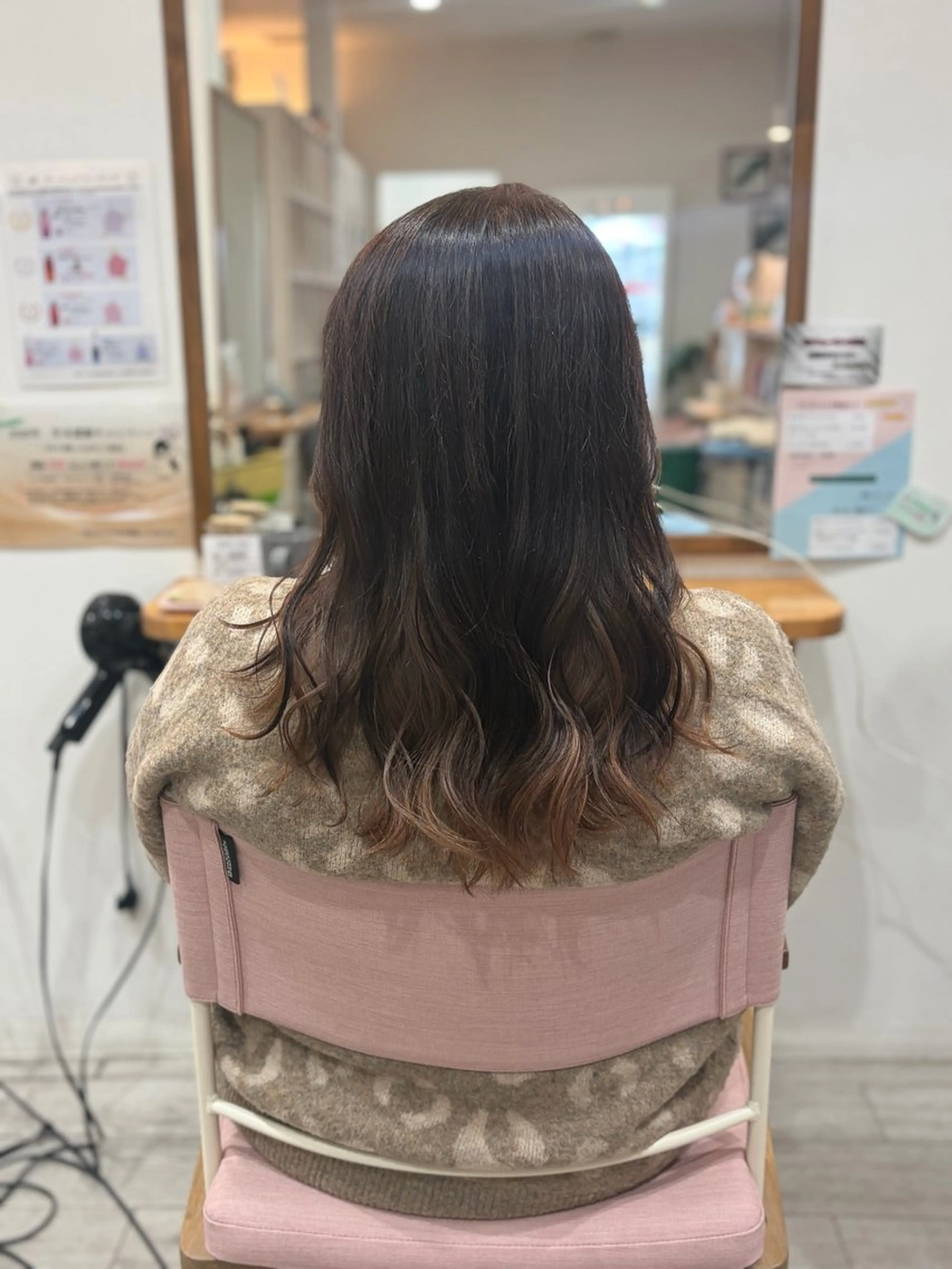 【セット簡単‼️】抜け感レディースパーマ🌷の写真