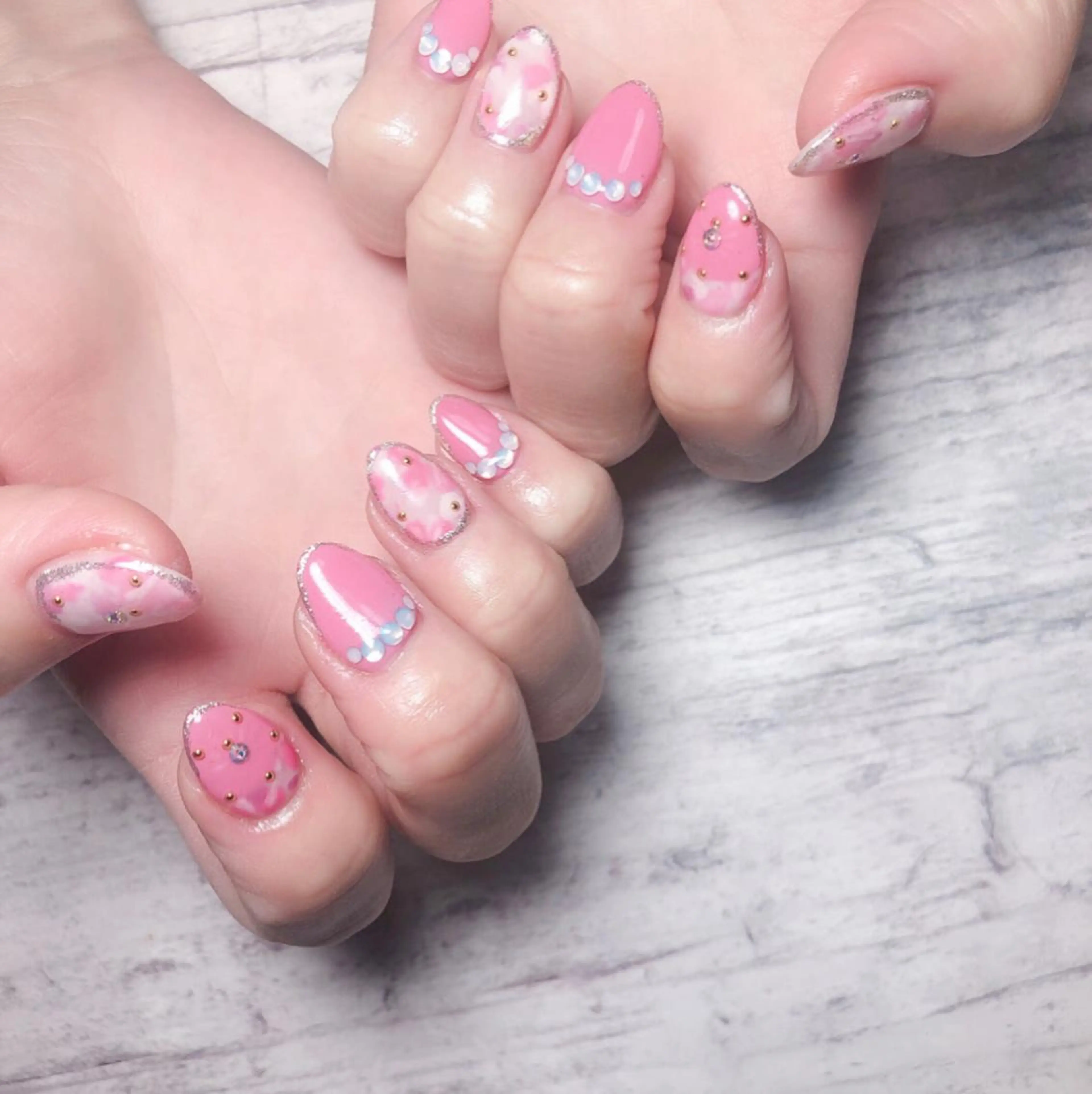 ネイル 個室ネイルサロンDolly  Girl〜ドーリーガール〜所属・DollyGirl KYOKOのネイルデザイン