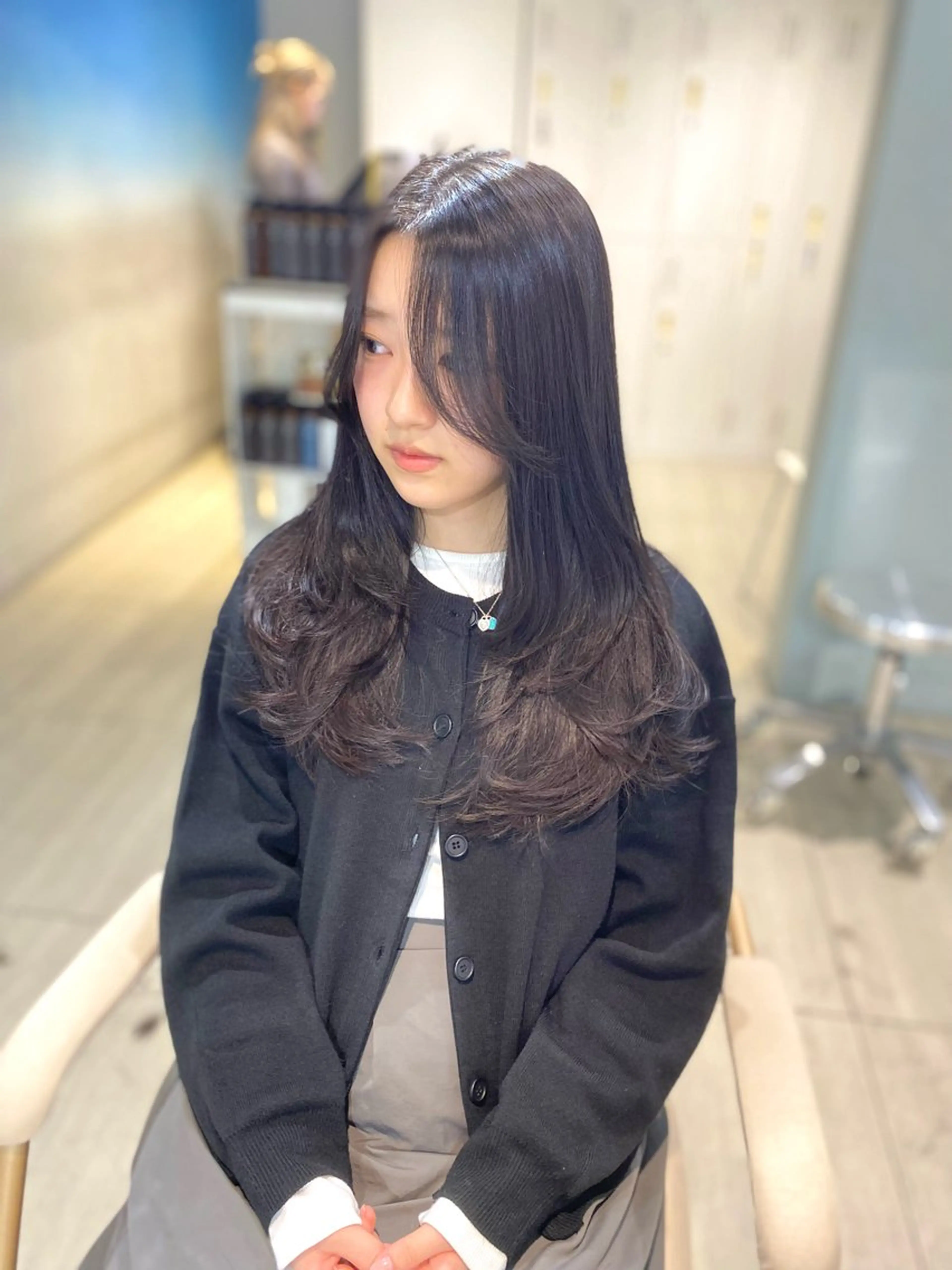 セミロング カラー 髪質改善 カット ヘアカラー トリートメント 韓国風レイヤーカット 💎髪質改善"yuiのヘアスタイル