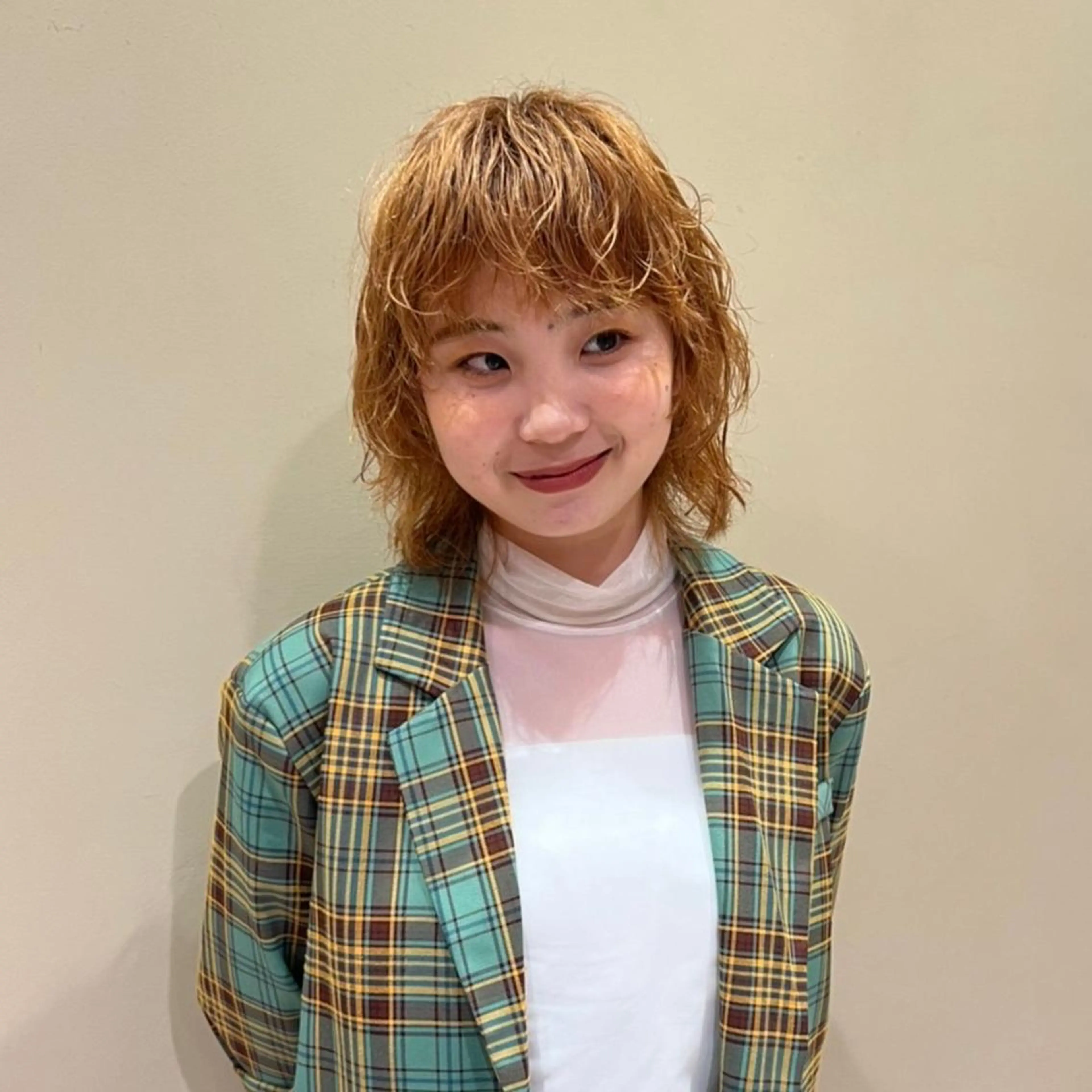 ミディアム カラー パーマ MAKI渋谷 【カットモデル募集】のヘアスタイル