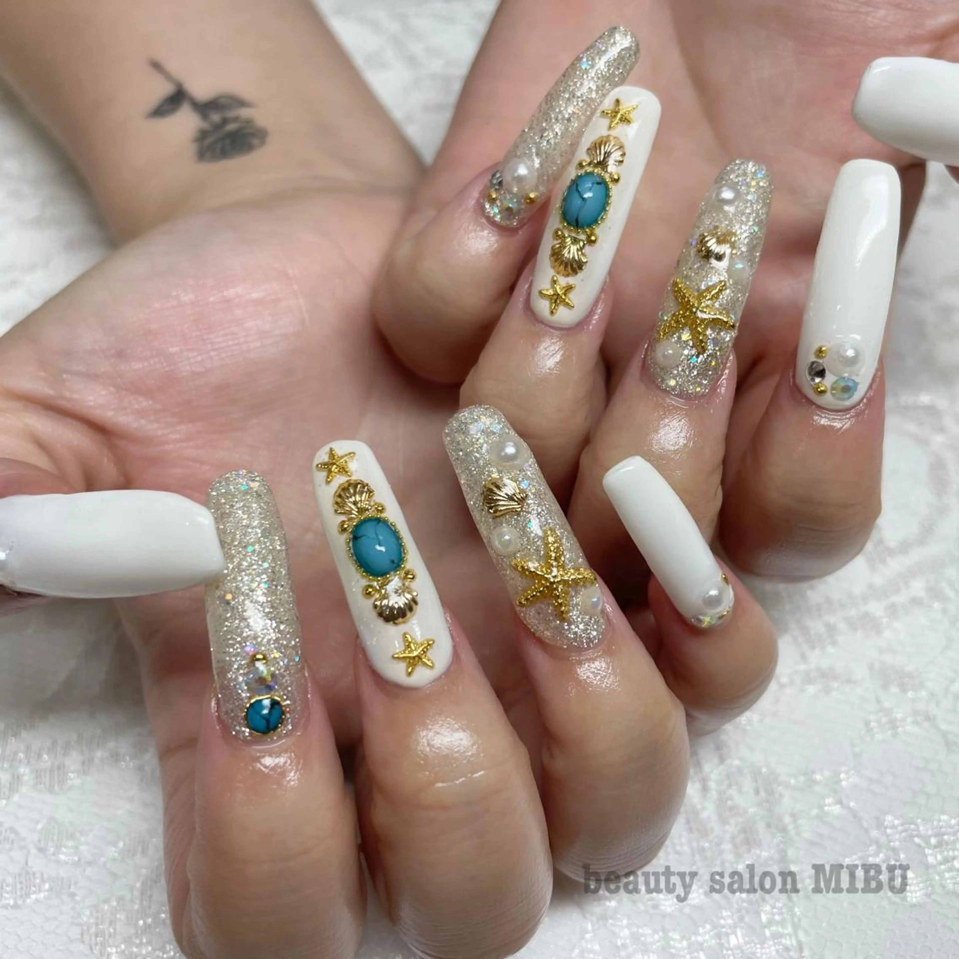 ネイル ハンドネイル Sunny.Roa fujiのネイルデザイン