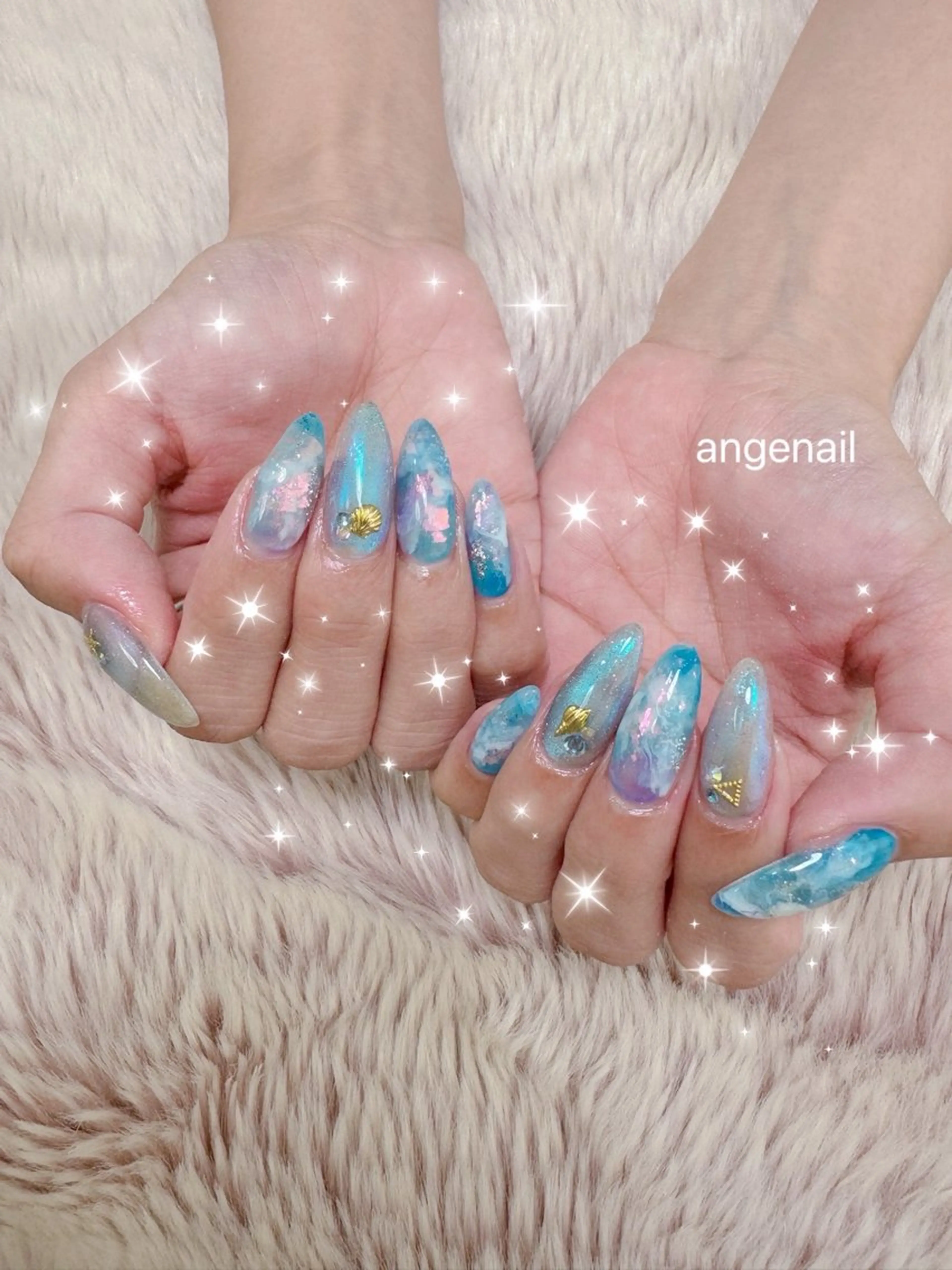 ネイル ハンドネイル オーナーネイリスト MAKIのネイルデザイン