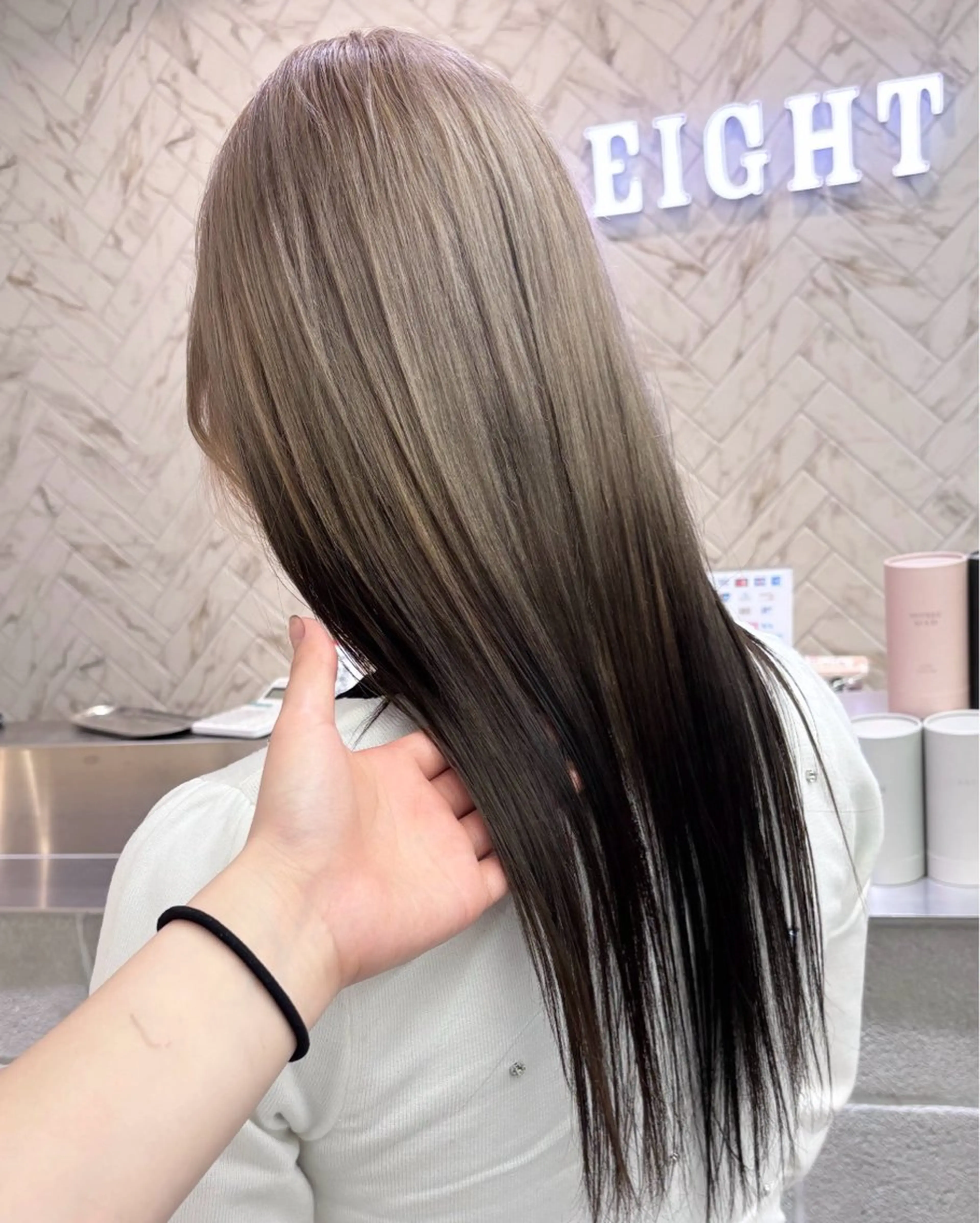 ロング カラー ヘアカラー トリートメント EIGHT ／SHU🩶のヘアスタイル