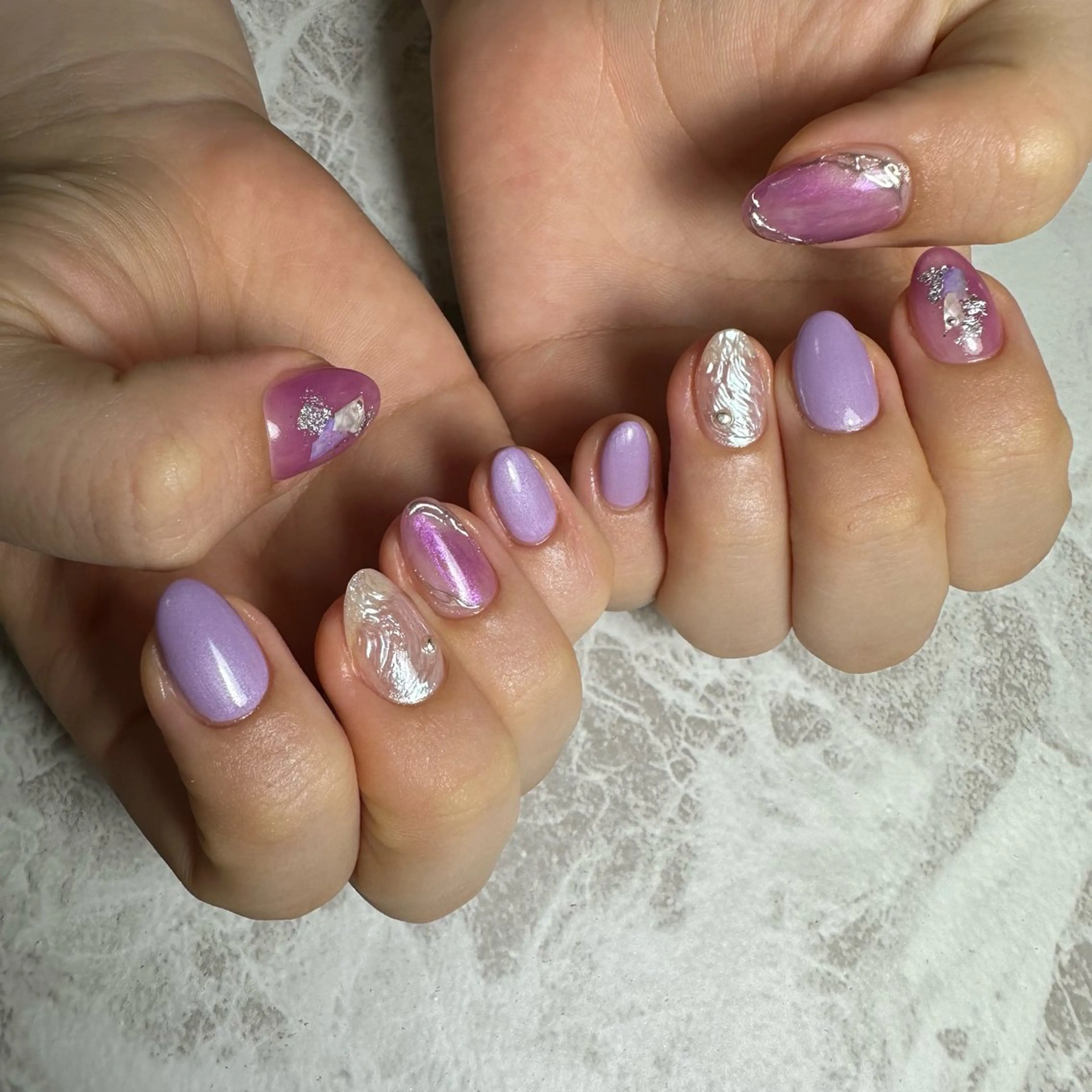 ネイル ハンドネイル repos~ルポ~所属・里見 麗のネイルデザイン