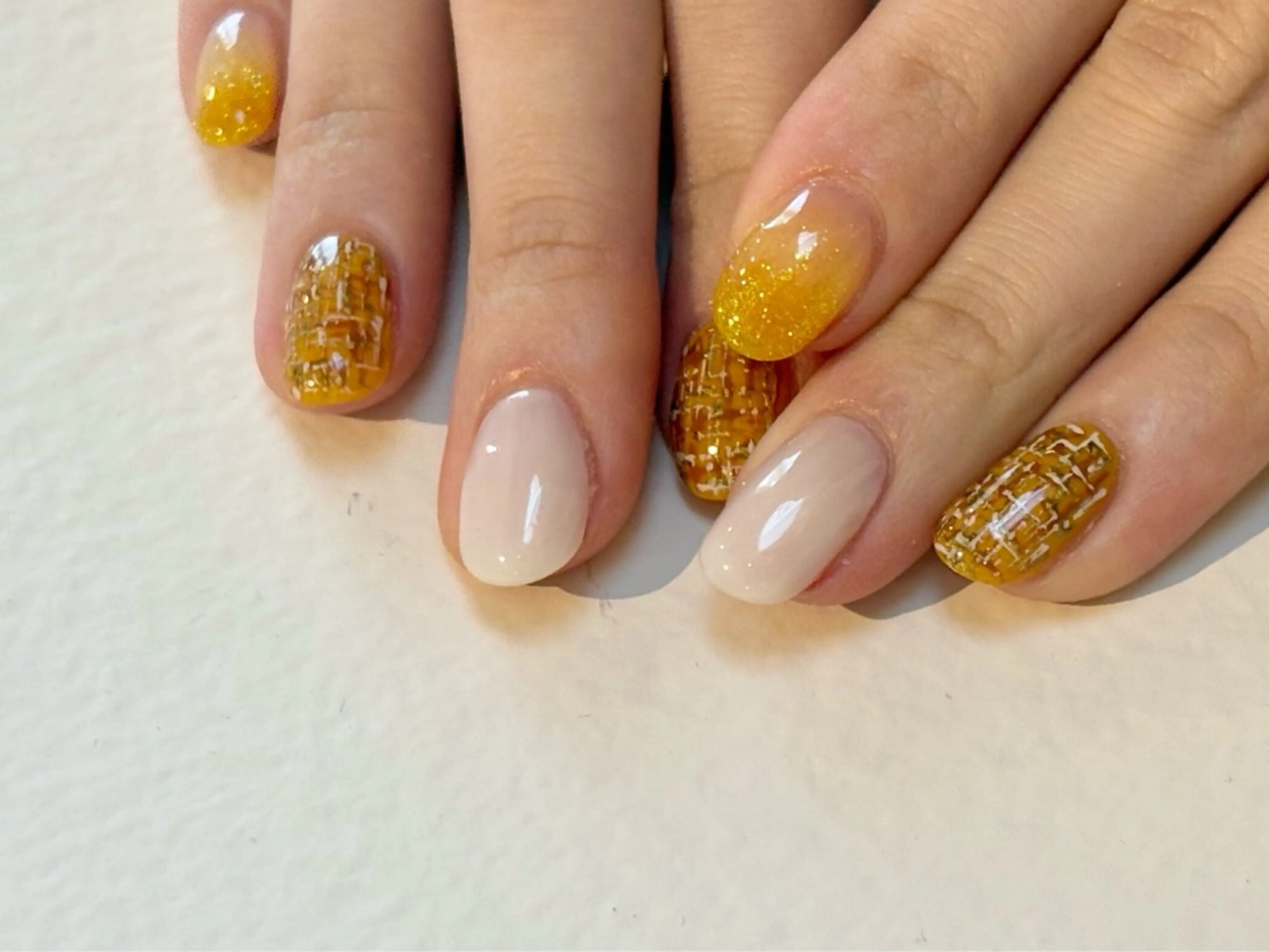 ネイル ハンドネイル FIORITURA Maikoのネイルデザイン