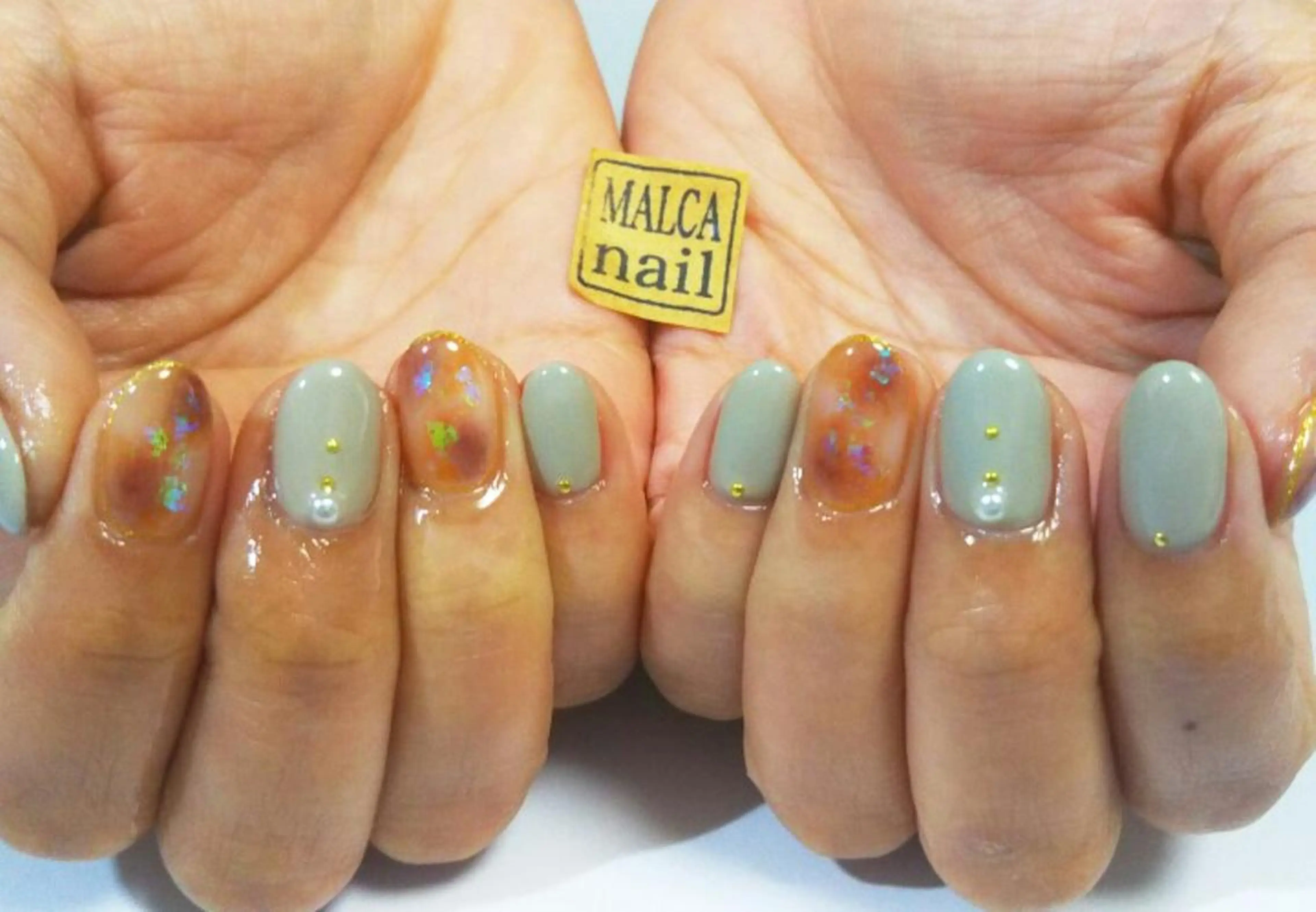 ネイル MALCAnail(マルカネイル)所属・荒木 莉奈のネイルデザイン