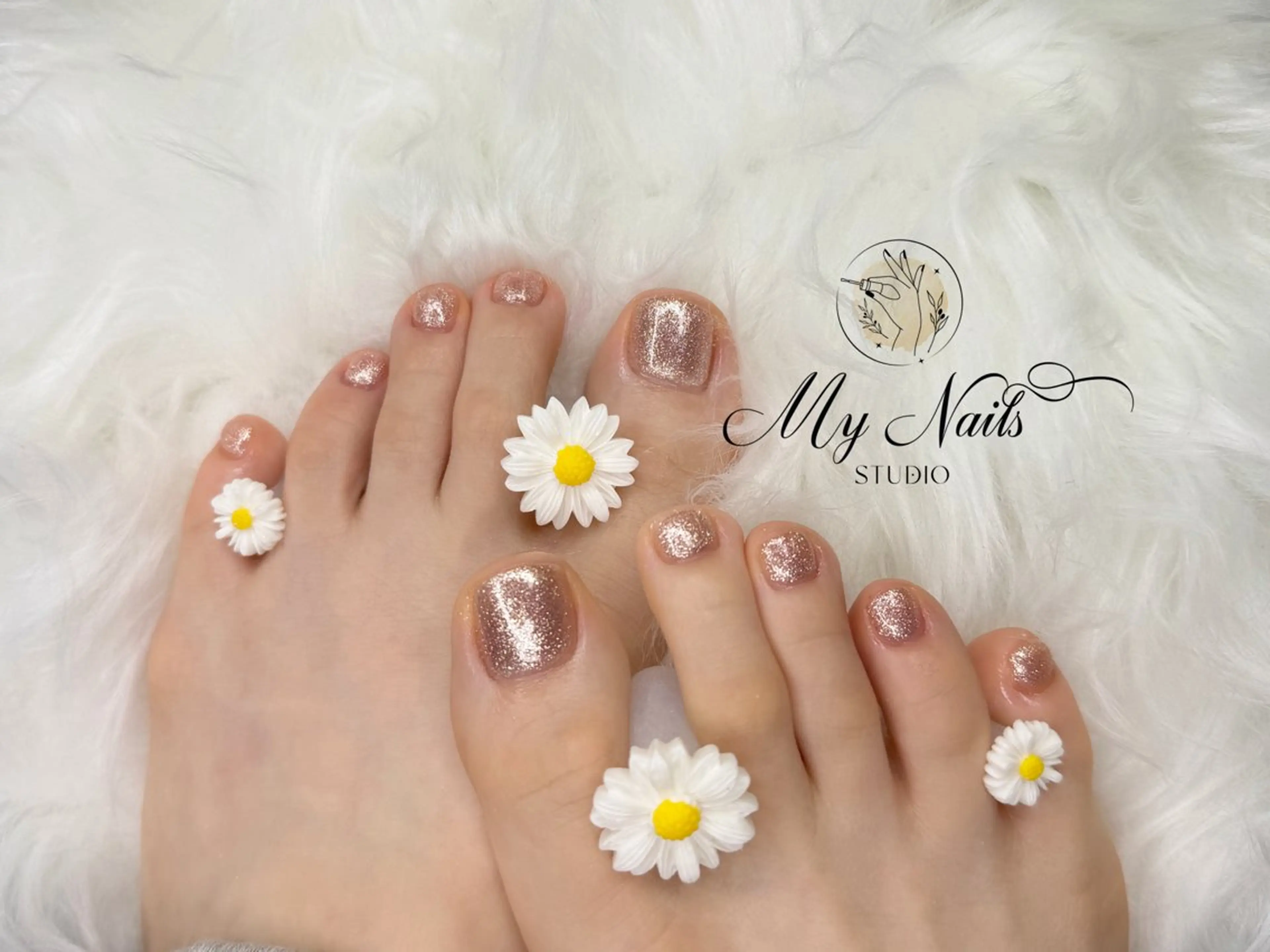 ネイル フットネイル ワンカラーネイル My Nail Salon所属・My Nail Salonのネイルデザイン