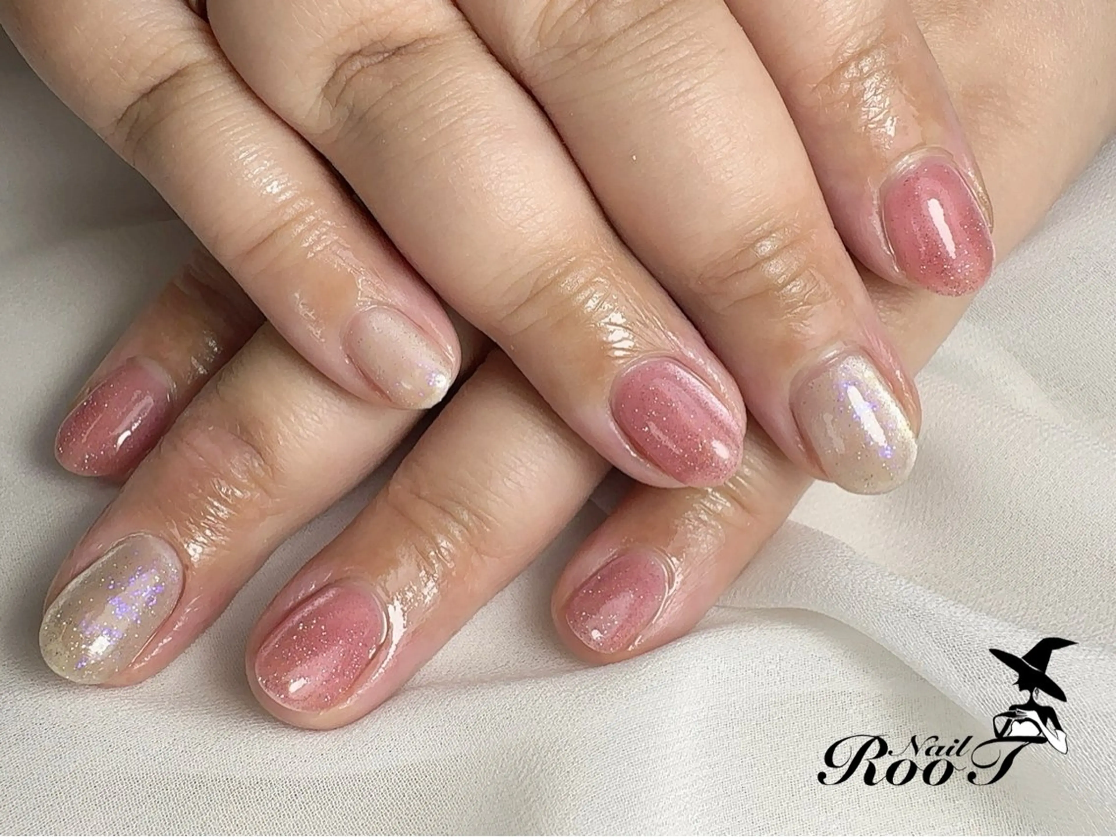 ネイル フラッシュネイル フラッシュマグ ハンドネイル RooT Nailのネイルデザイン