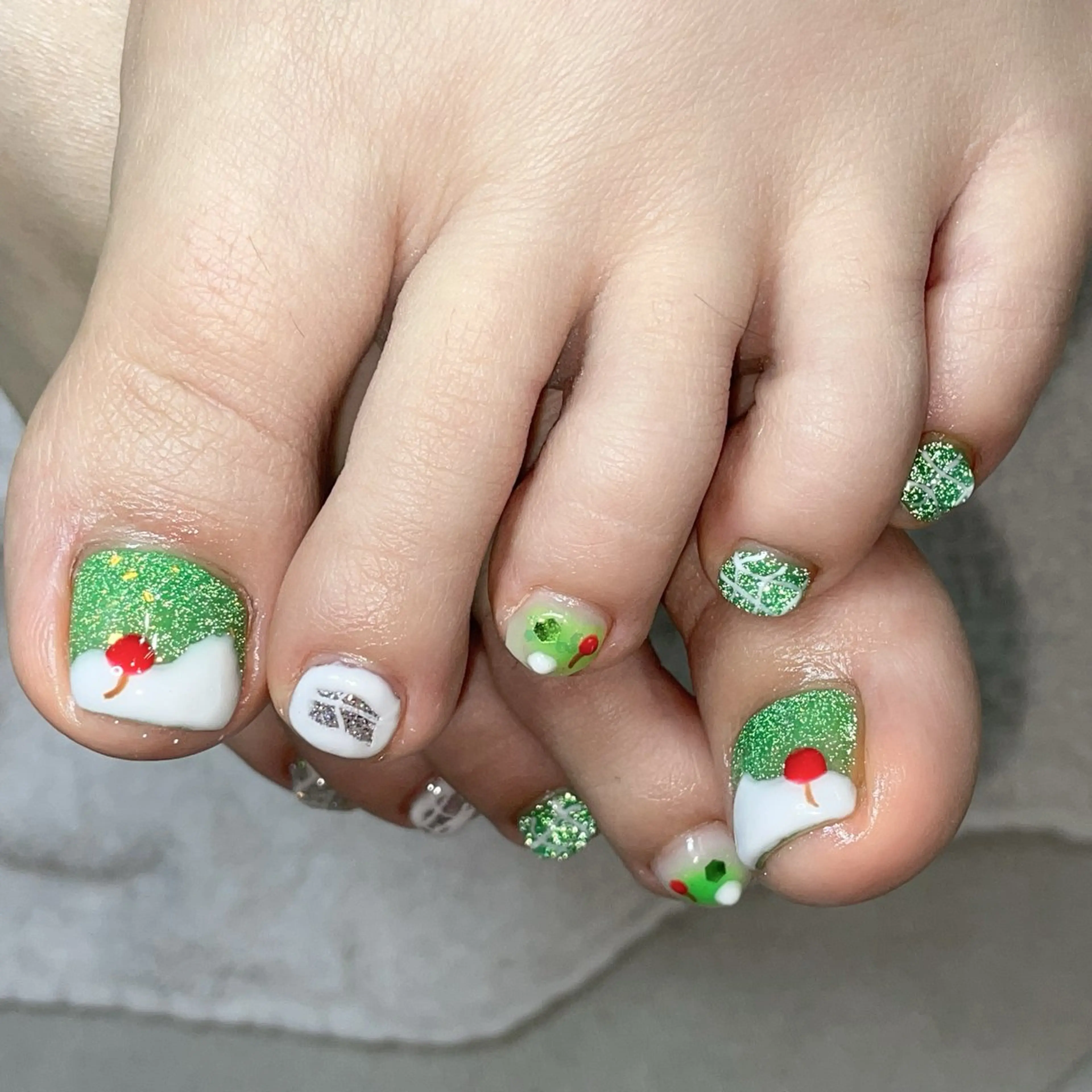 ネイル 林 ✨syousyouのネイルデザイン