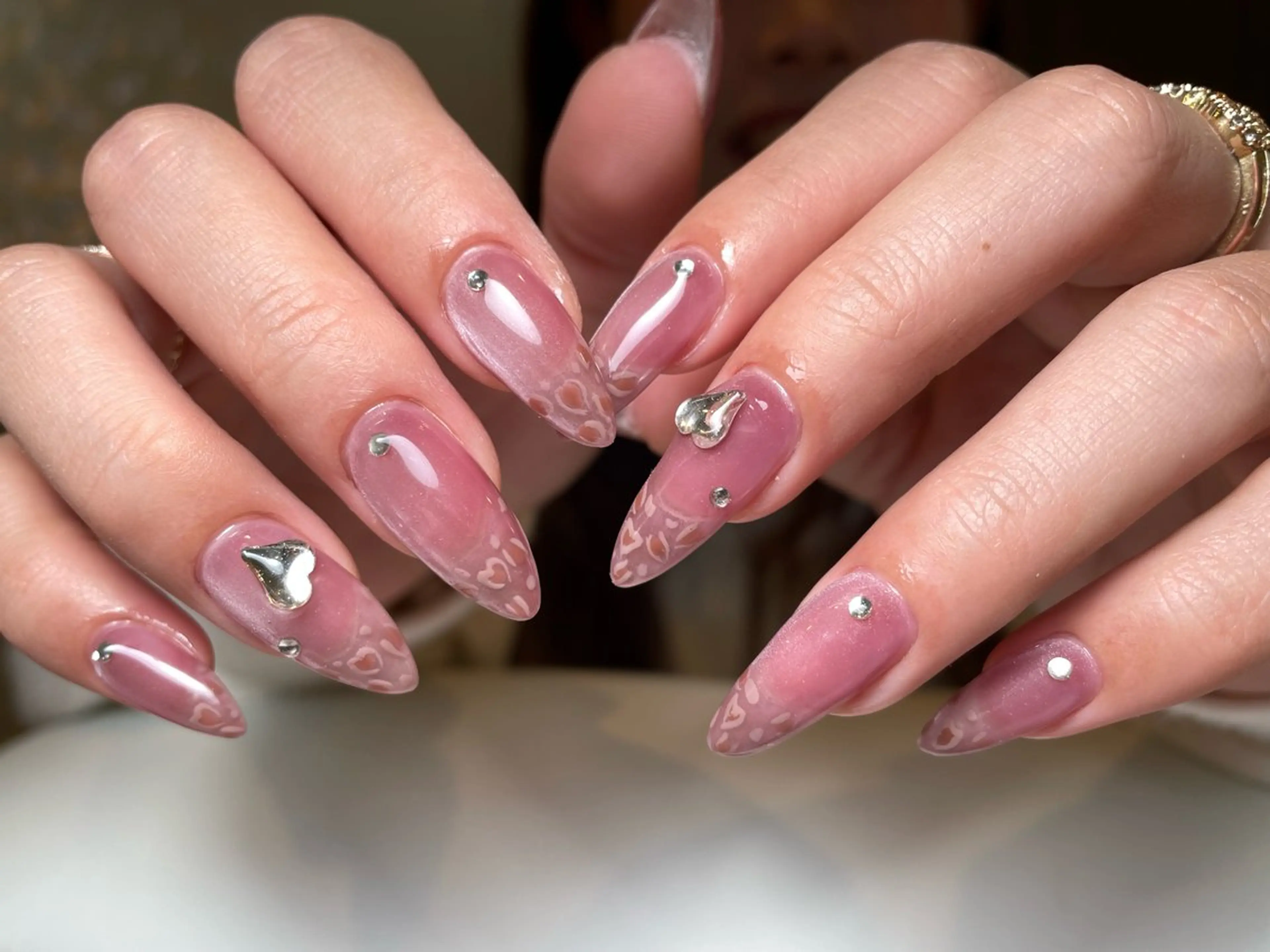 ネイル アニマル柄 アートネイル ジェルネイル ハート ピンク Wilu nail 二子新地駅徒歩30秒のネイルデザイン