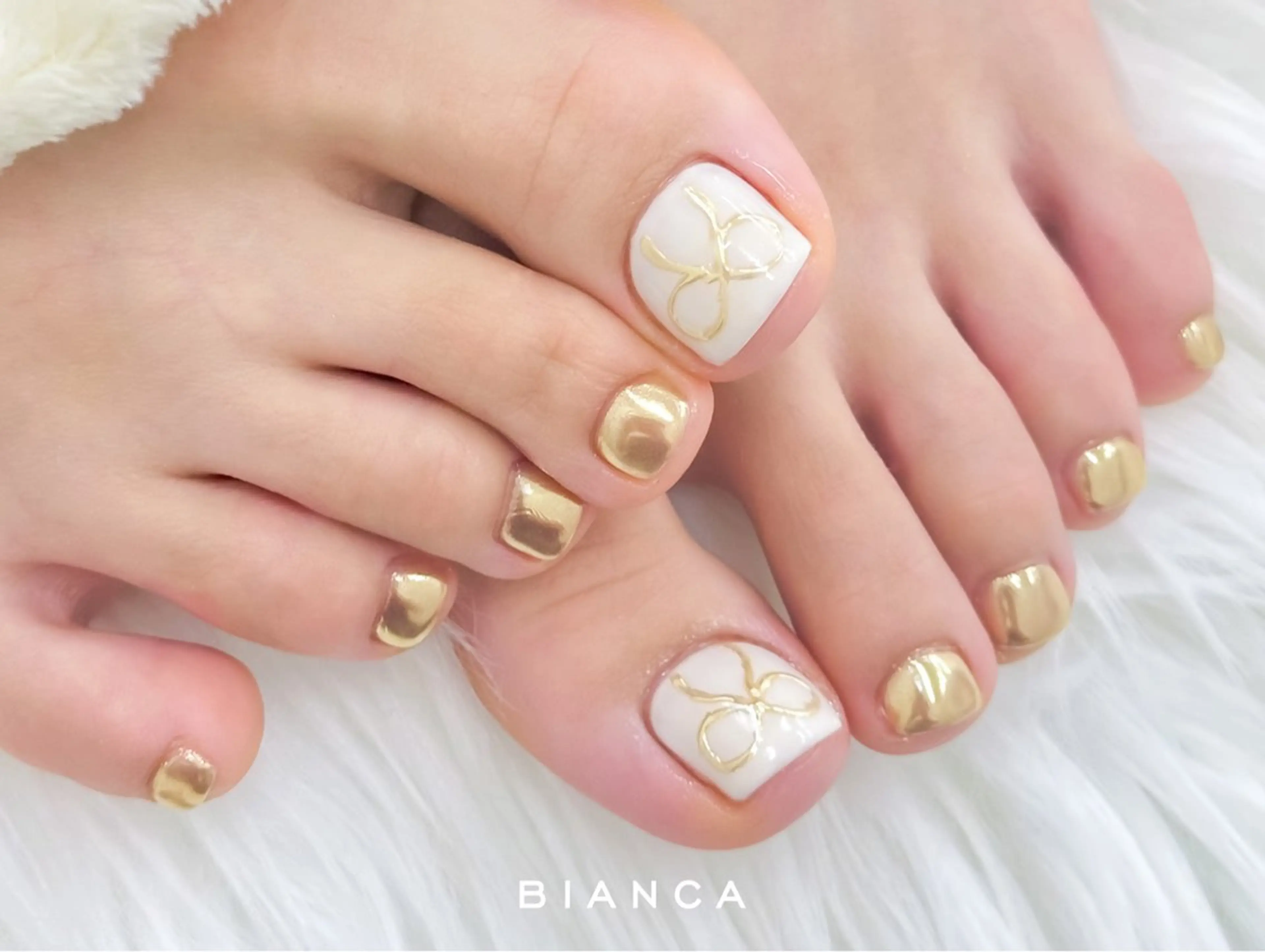 ネイル フットネイル Bianca  🎀 Hayakawaのネイルデザイン