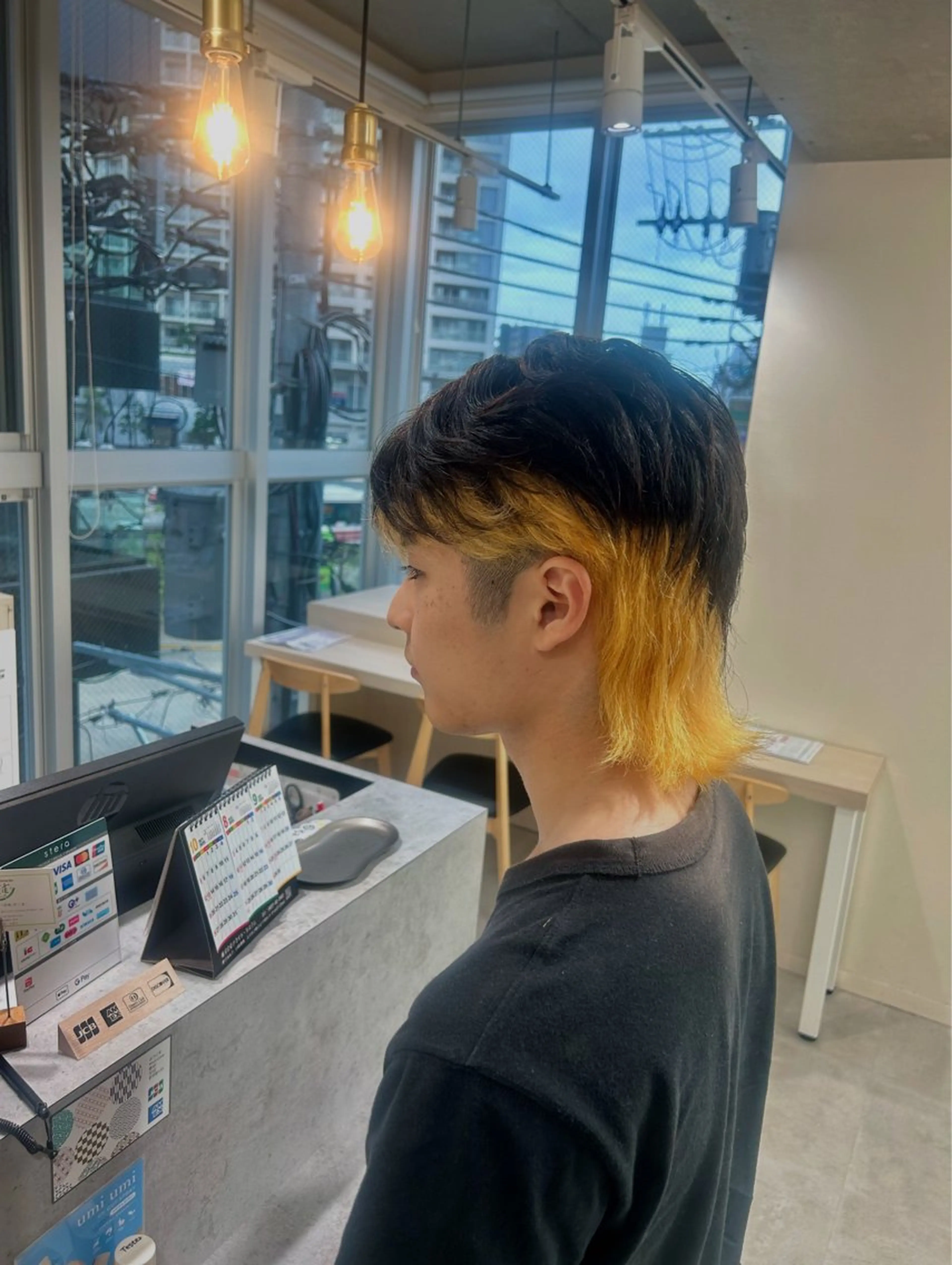 メンズ メンズブリーチ メンズパーマ ルナ/レイヤー /暖色/メンズカットのヘアスタイル