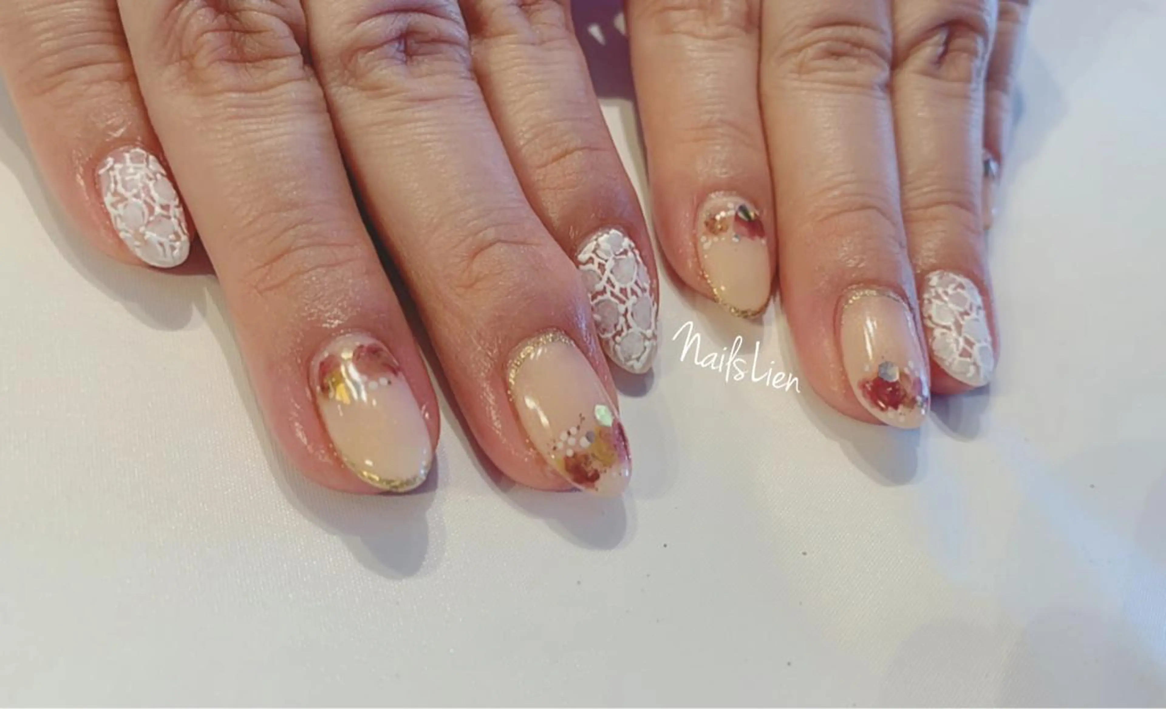 ネイル クリアネイル フラワーネイル フレンチネイル ラメ(グリッター) 大理石ネイル(マーブル) studio e n / RiNのネイルデザイン