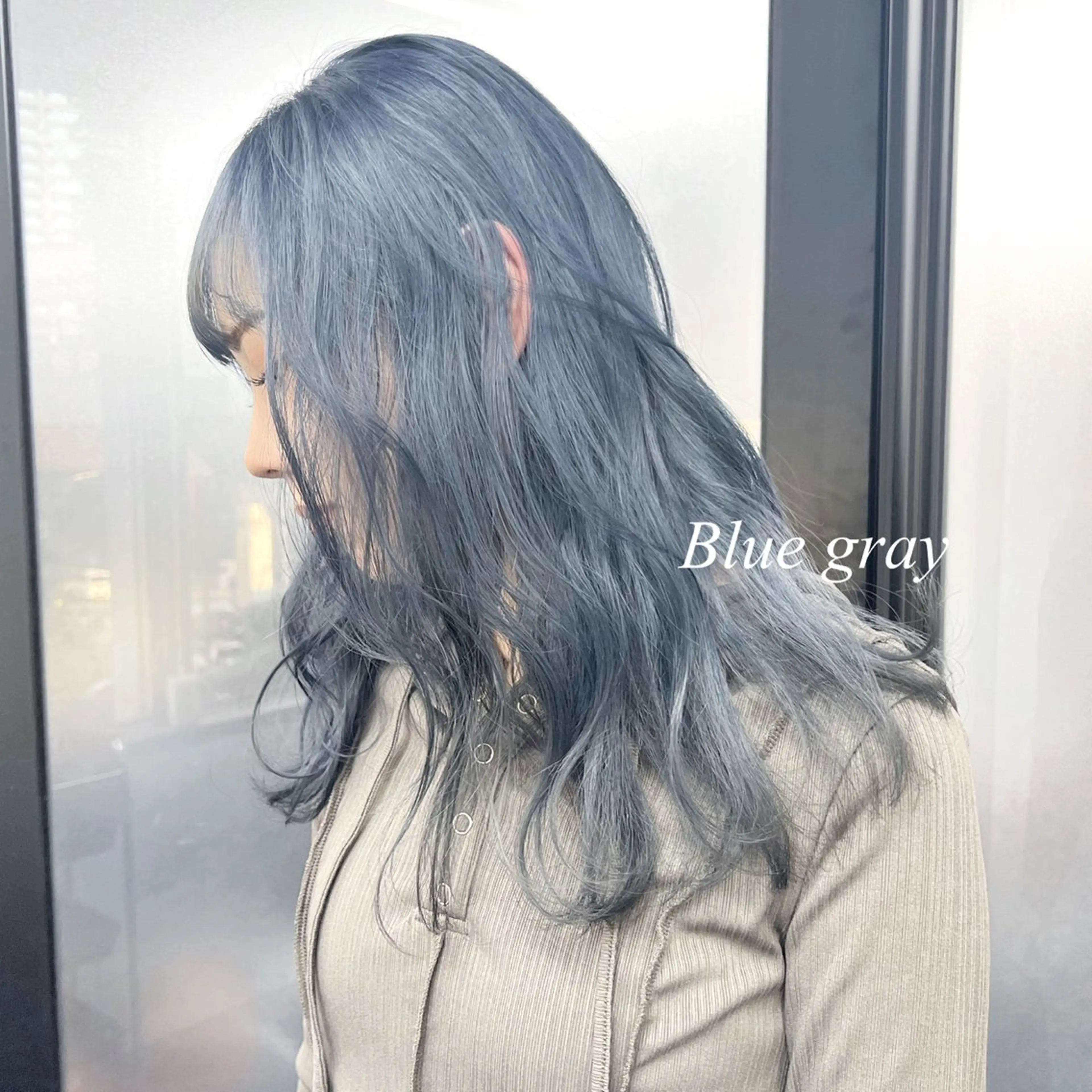 セミロング カラー シールエクステ ハイトーンカラー エクステ ヘアカラー トリートメント シールエクステ特化 ハイトーン、NANAのヘアスタイル