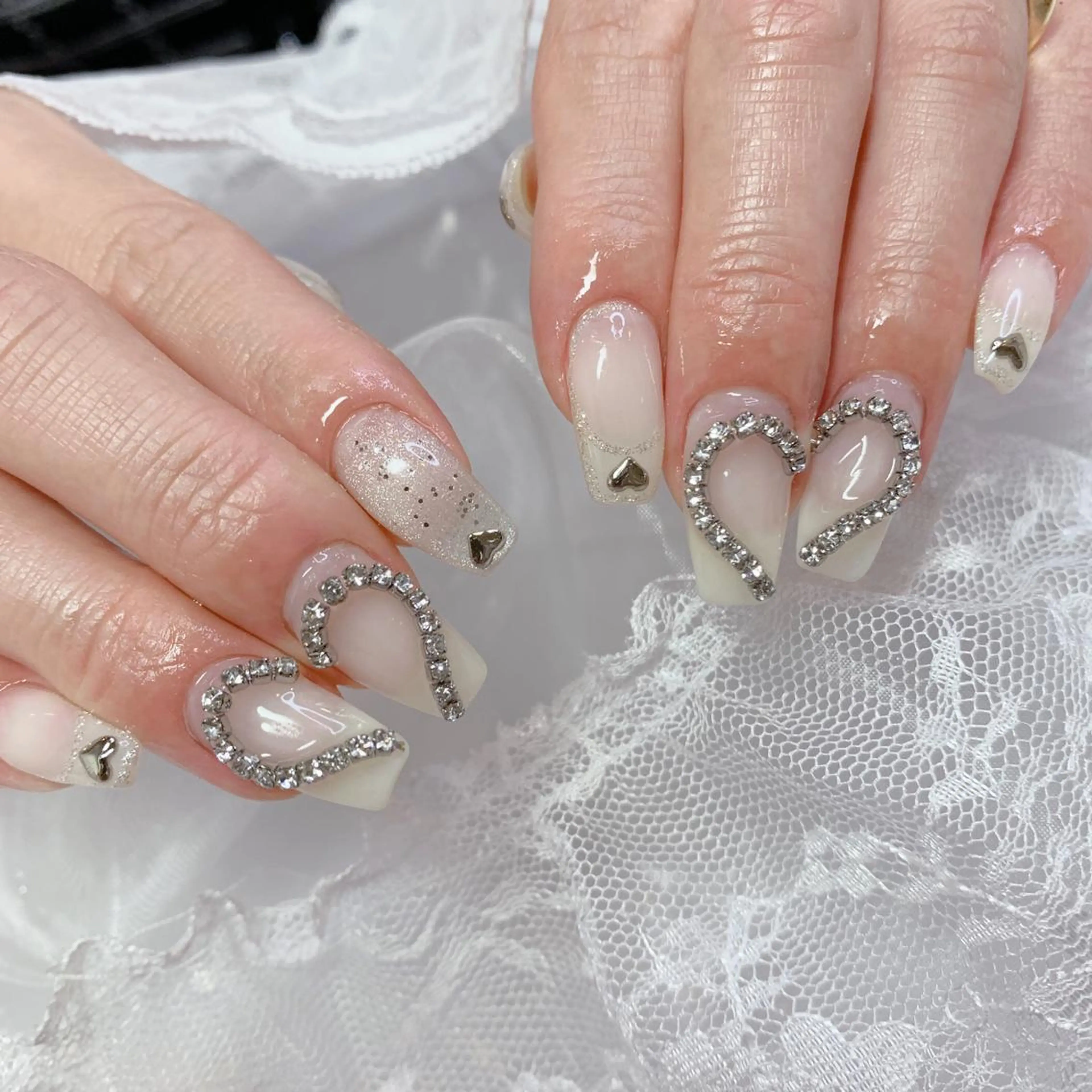 ネイル ハンドネイル La neige* yuki 🥯🍑のネイルデザイン