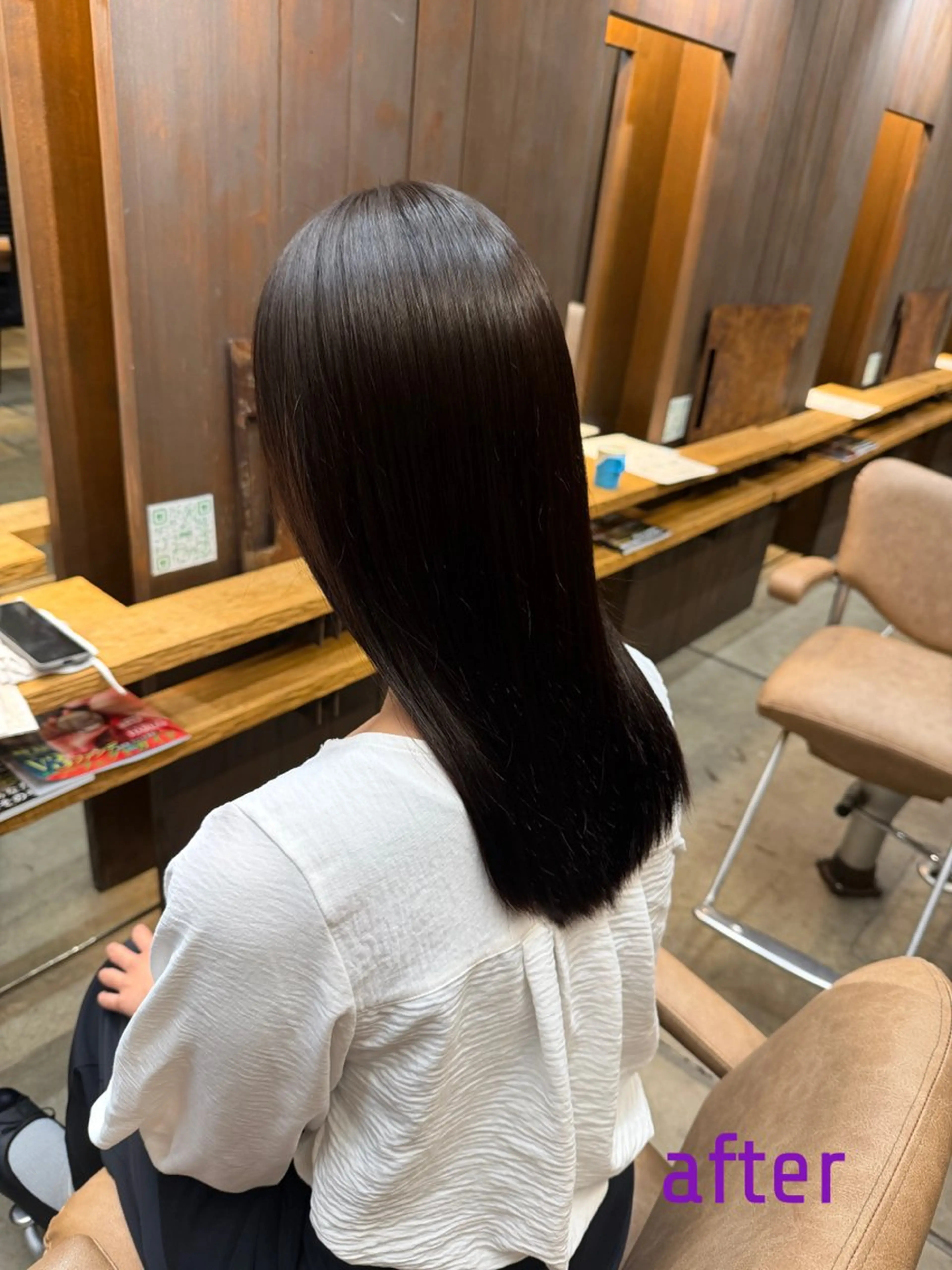 セミロング カット ヘアカラー トリートメント 美髪縮毛矯正/ 髪質改善/愛敬響のヘアスタイル