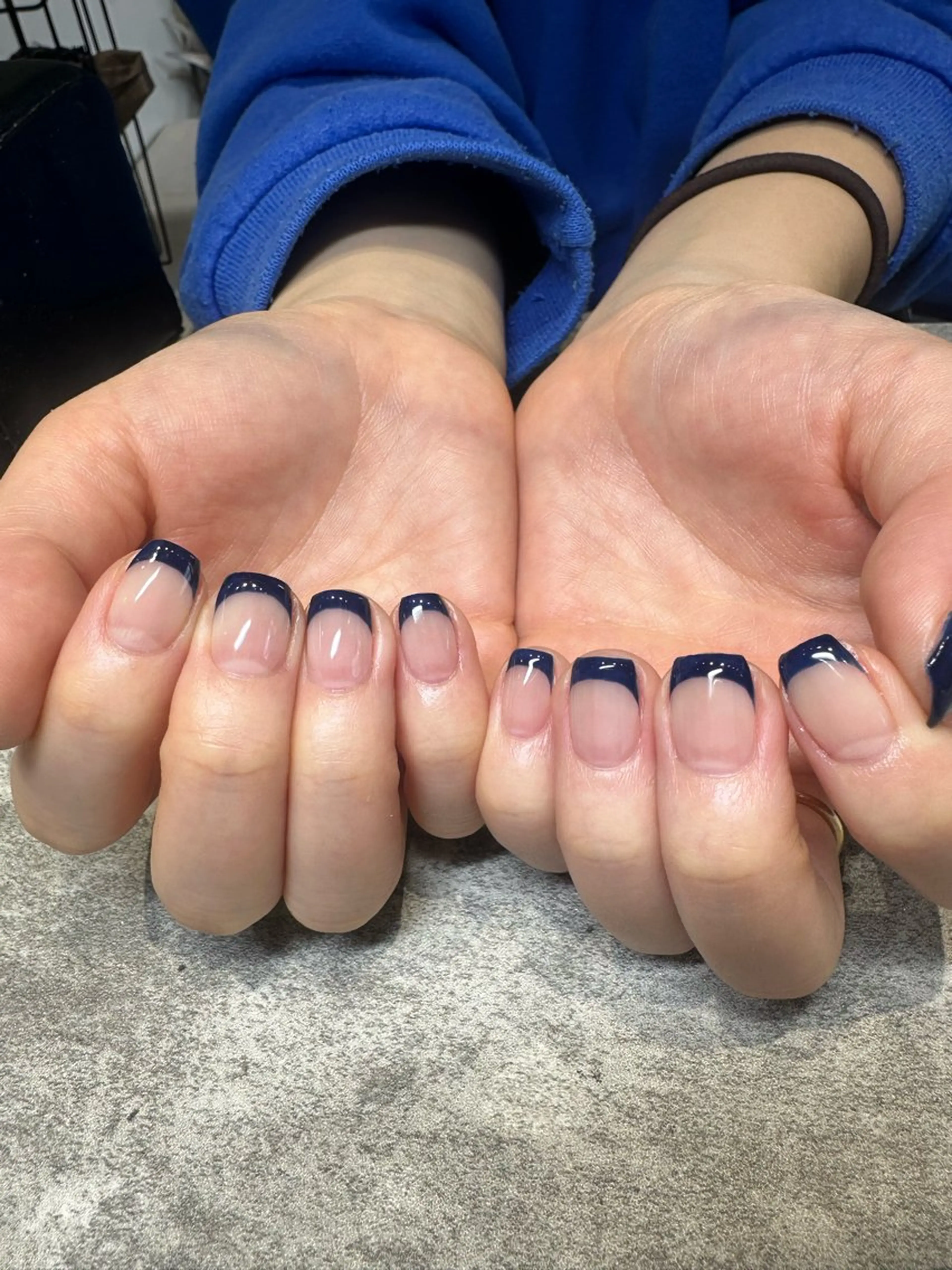 ネイル フレンチネイル ネイビー ハンドネイル Gemies所属・nanako_ Gemiesのネイルデザイン