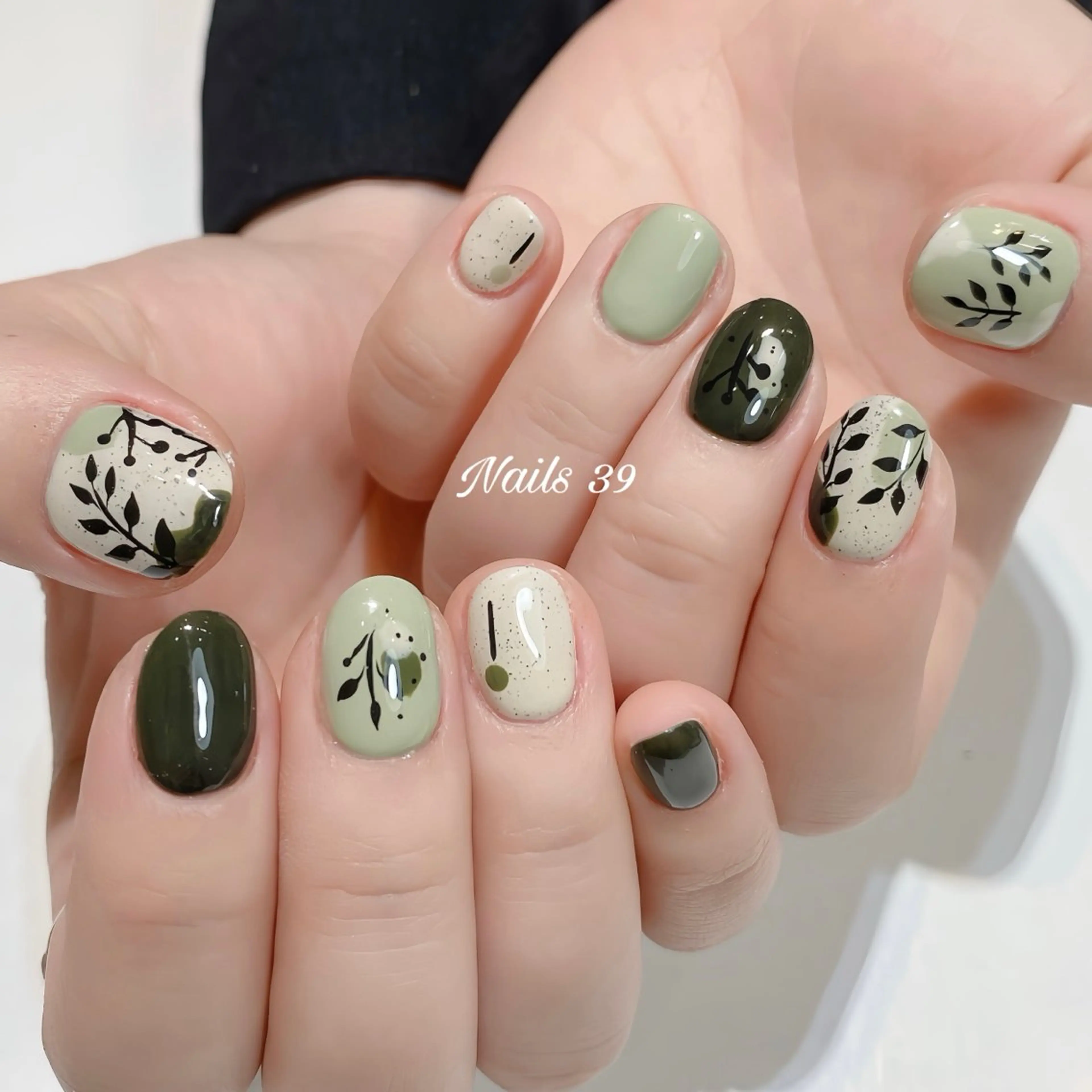 ネイル Nails 39のネイルデザイン