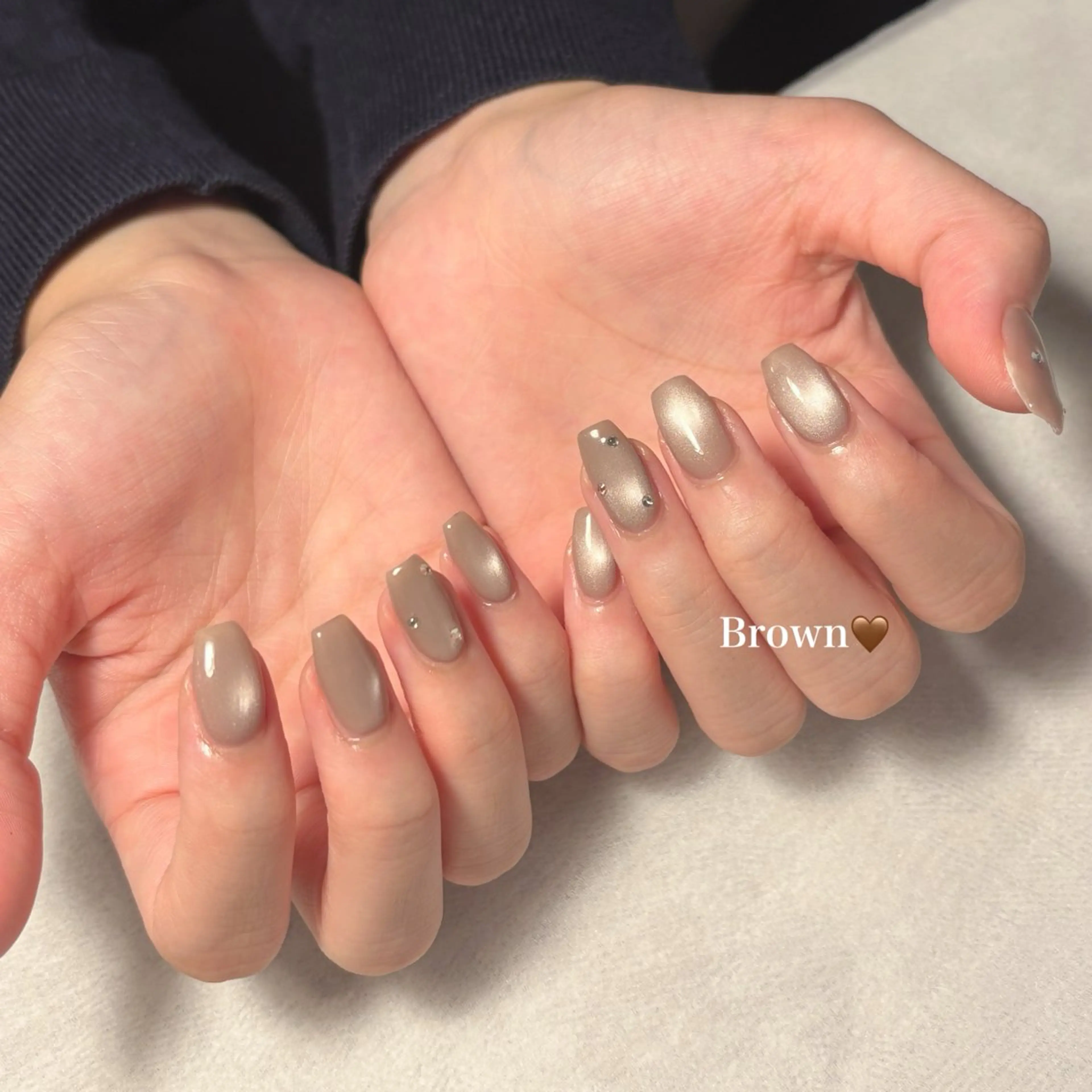 ネイル ブラウン マグネットネイル ハンドネイル Rich+nail Mayuのネイルデザイン