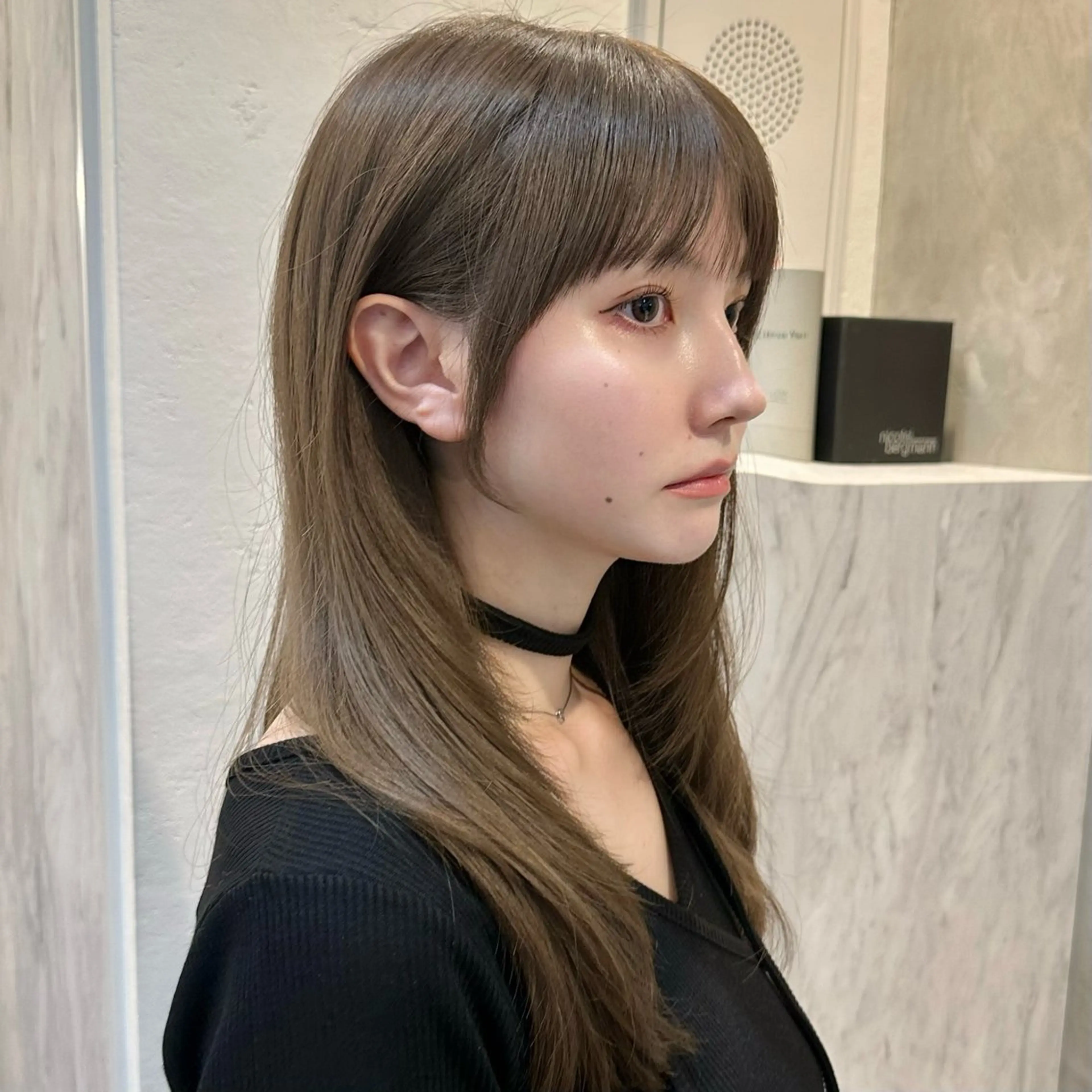 セミロング カット ヘアカラー トリートメント 🌹ハッシュカット、 レイヤー韓国ヘア🌹のヘアスタイル