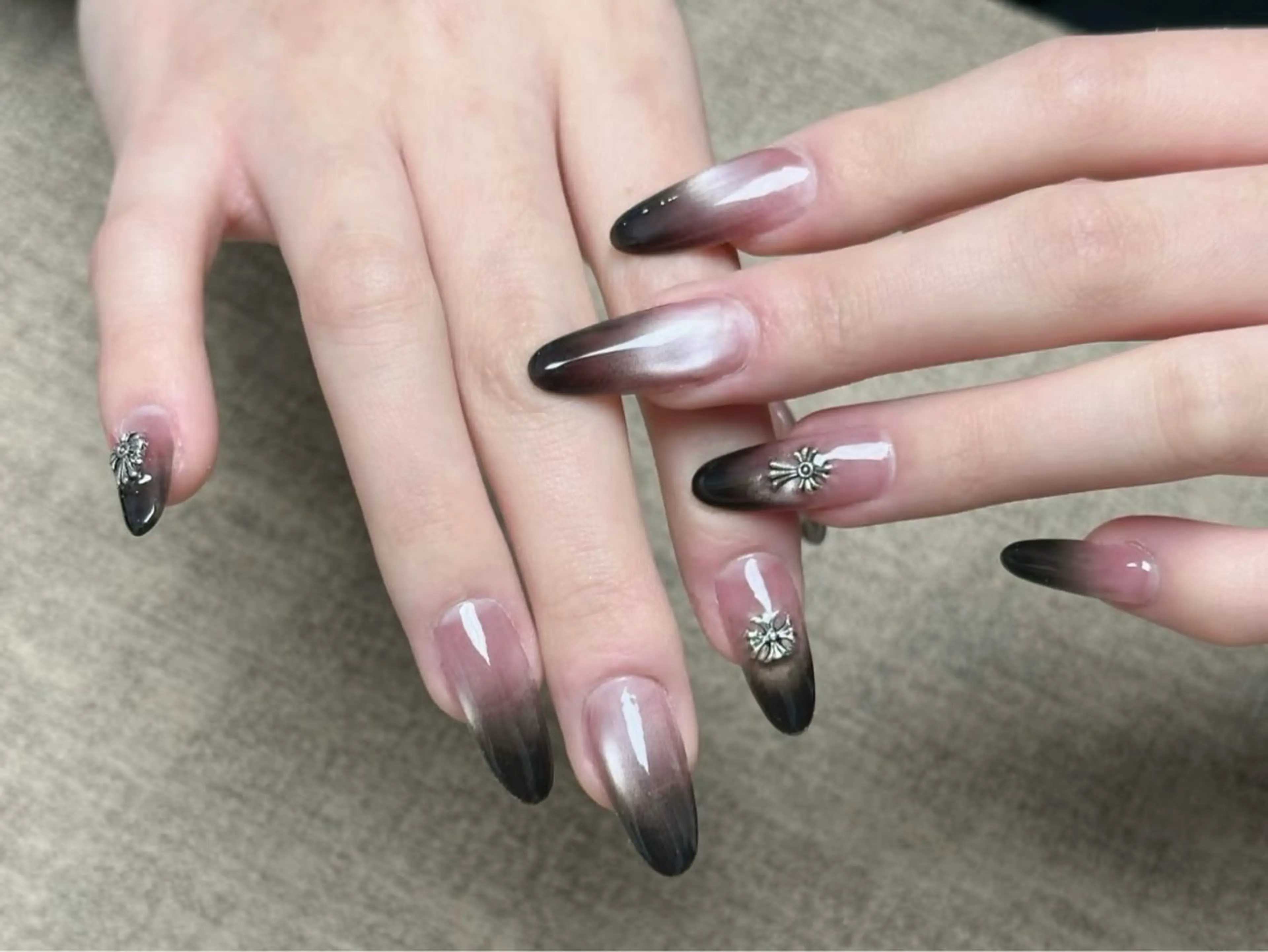 ネイル ハンドネイル ハンドケア flora所属・NAILS Soraのネイルデザイン