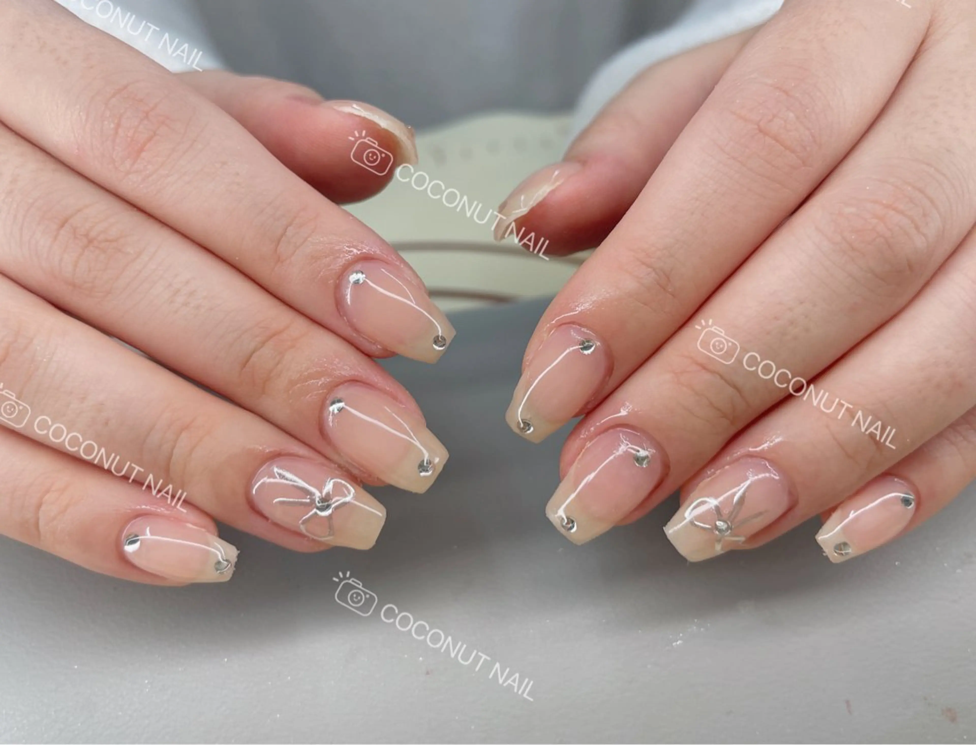 ネイル ハンドネイル 神田 ココナッツのネイルデザイン