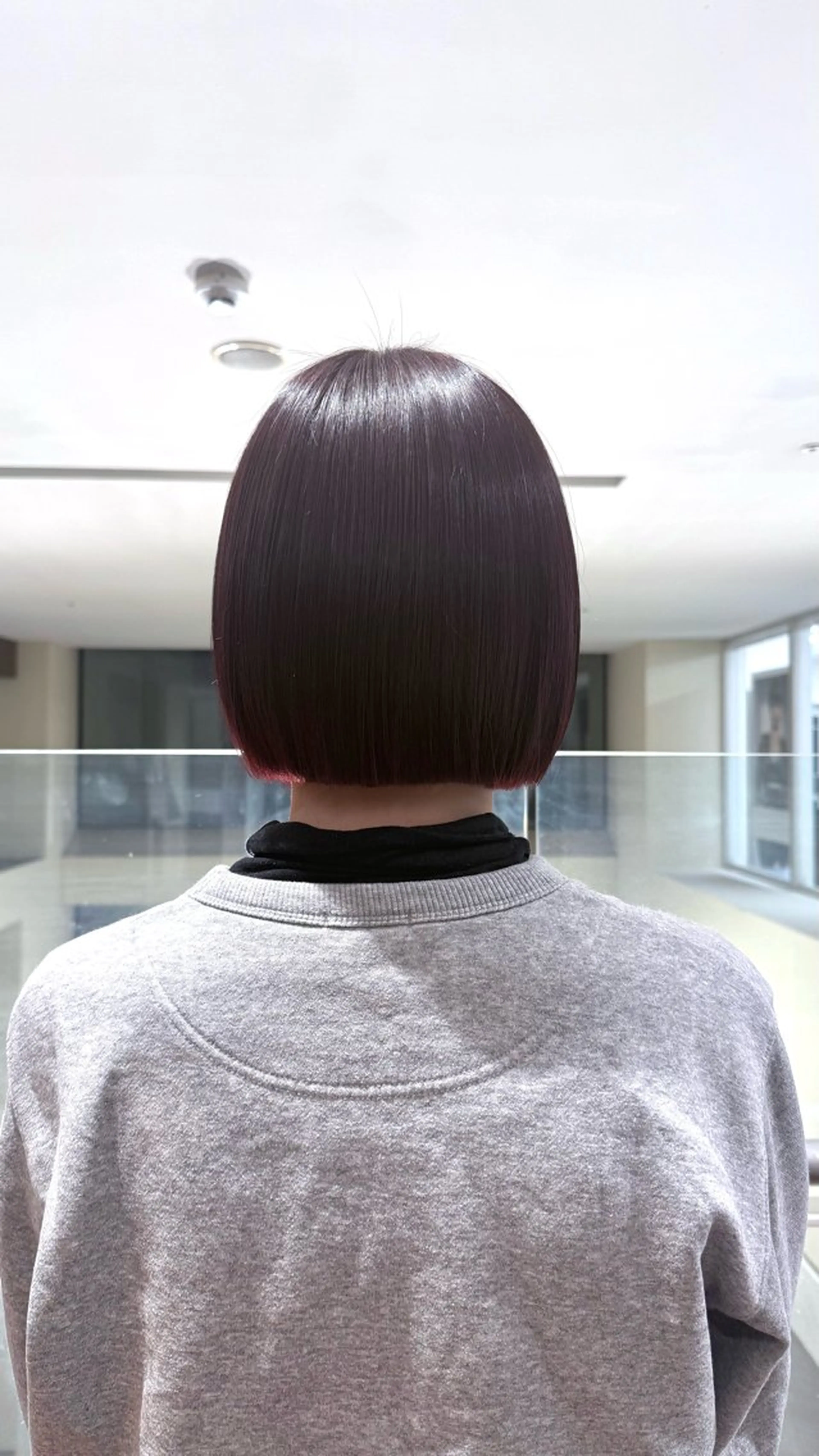 ショート カラー 濱崎 あかりのヘアスタイル