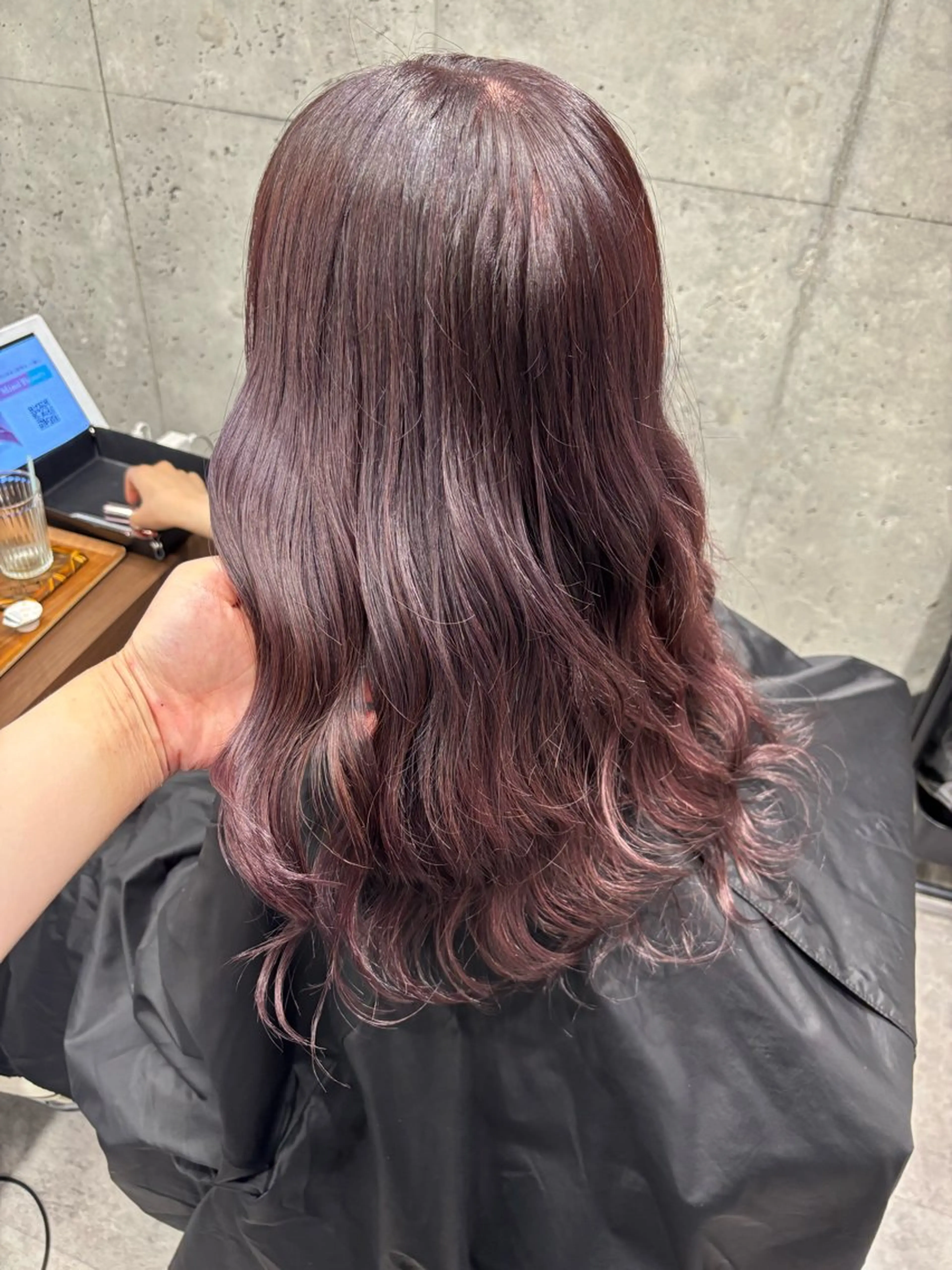 カラー ブリーチ ブリーチなしカラー ヘアカラー トリートメント 暖色/ハイトーン/ カラー/HBLのヘアスタイル