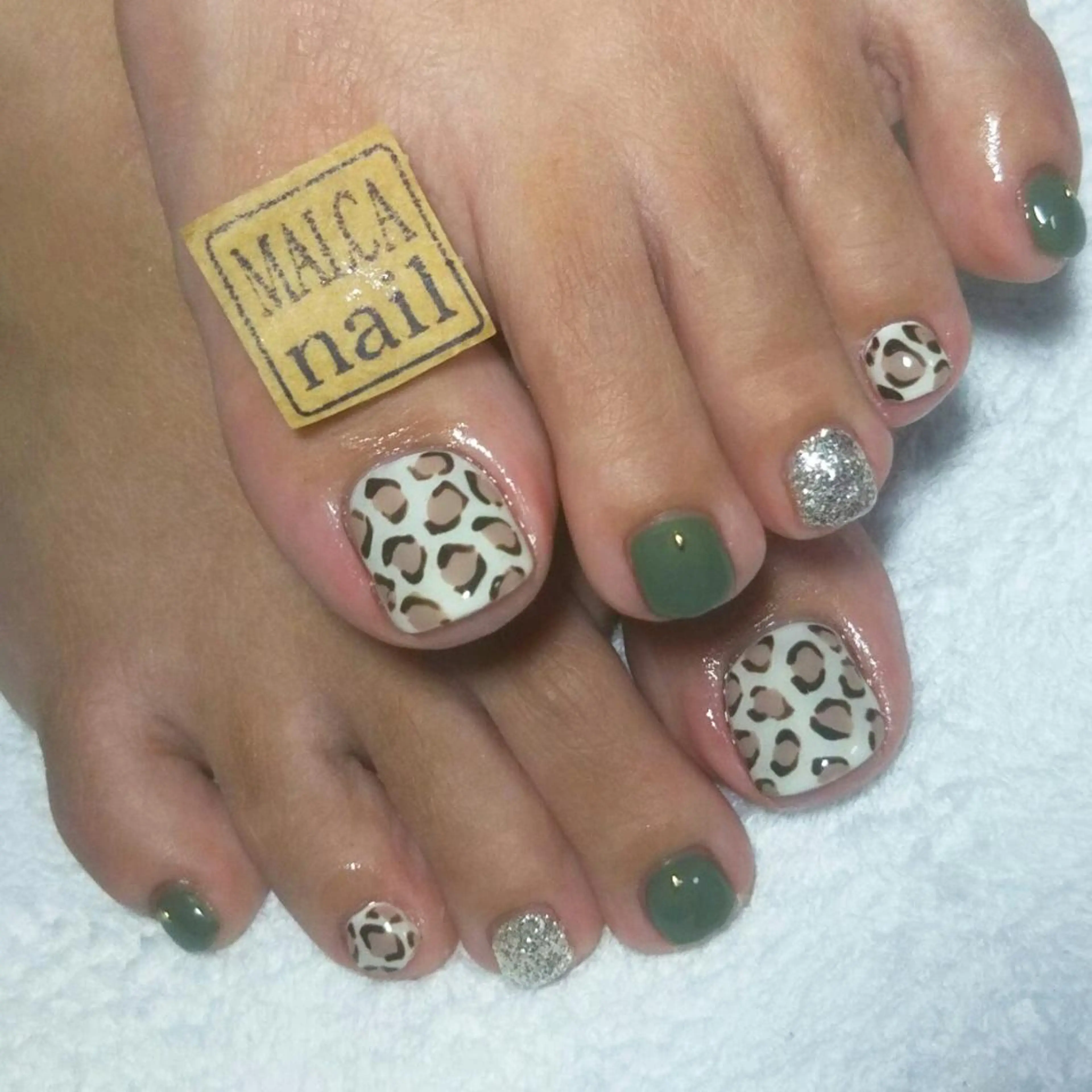 キッズ パーマ ヘアアレンジ ネイル ロング カラー MALCAnail(マルカネイル)所属・荒木 莉奈のネイルデザイン