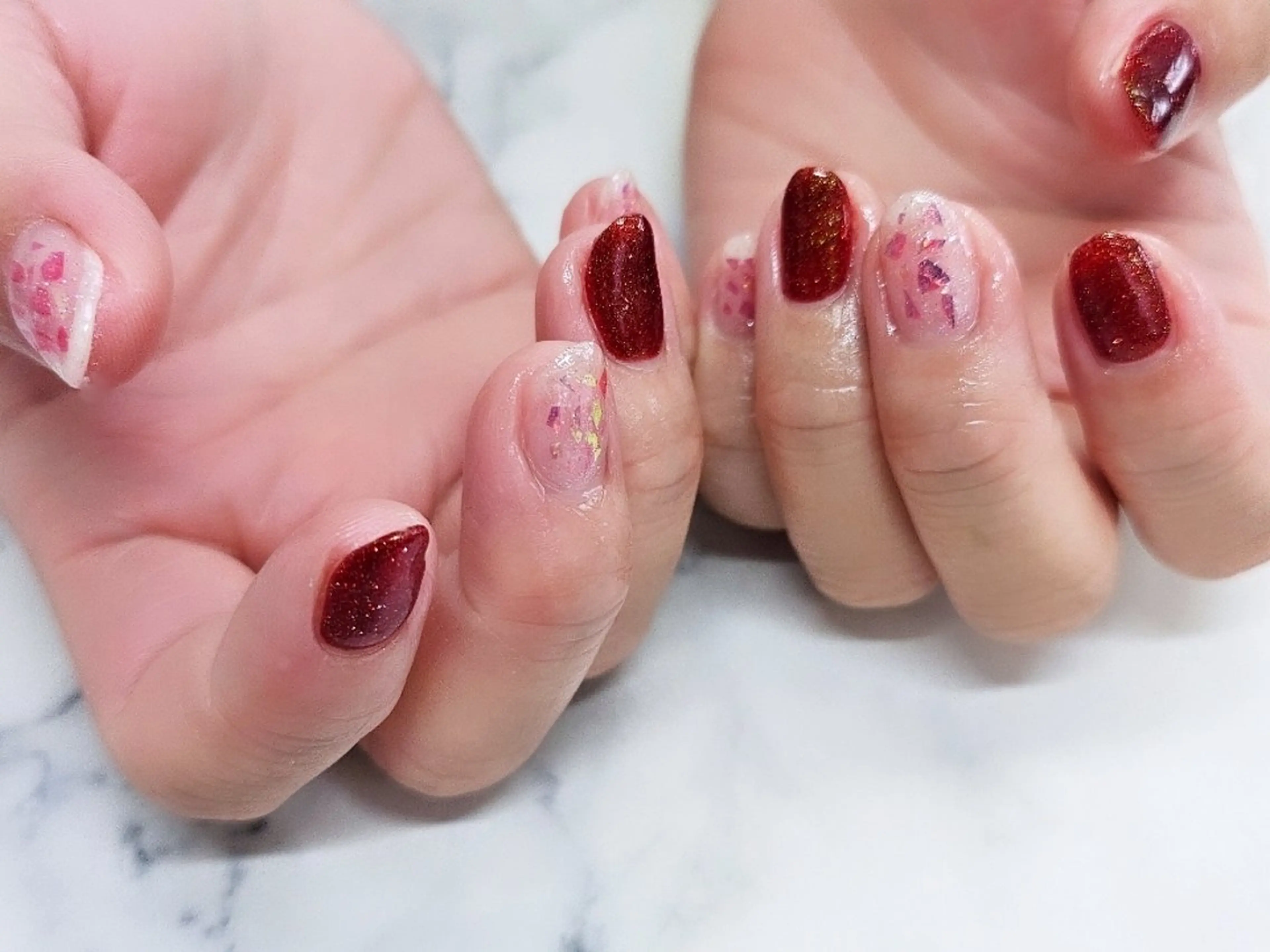 ネイル フラッシュネイル 赤色 NailSalon LuireYUUNAのネイルデザイン