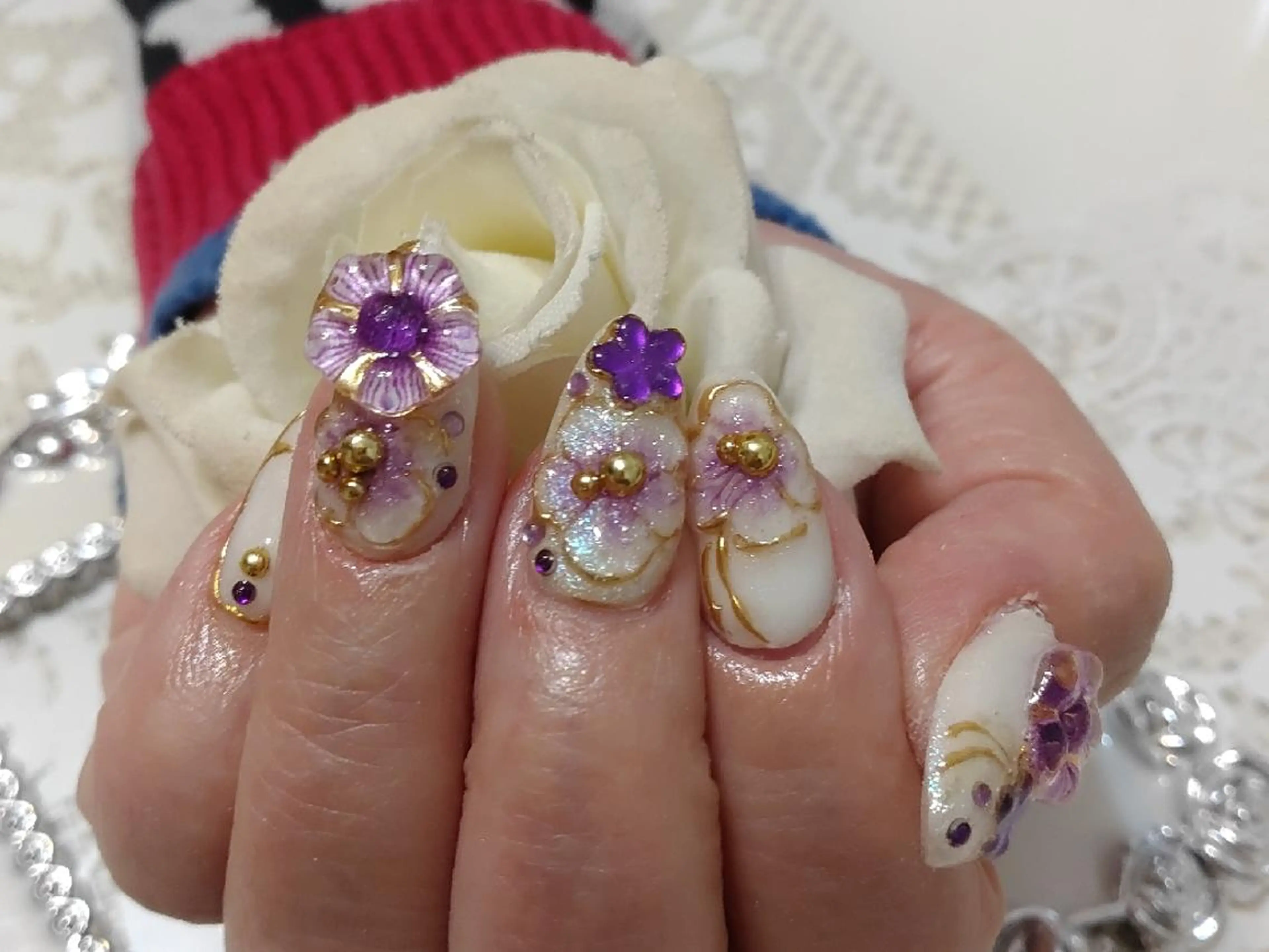 ネイル フラワーネイル スカルプネイル エステとネイル ローズコンフォートのネイルデザイン