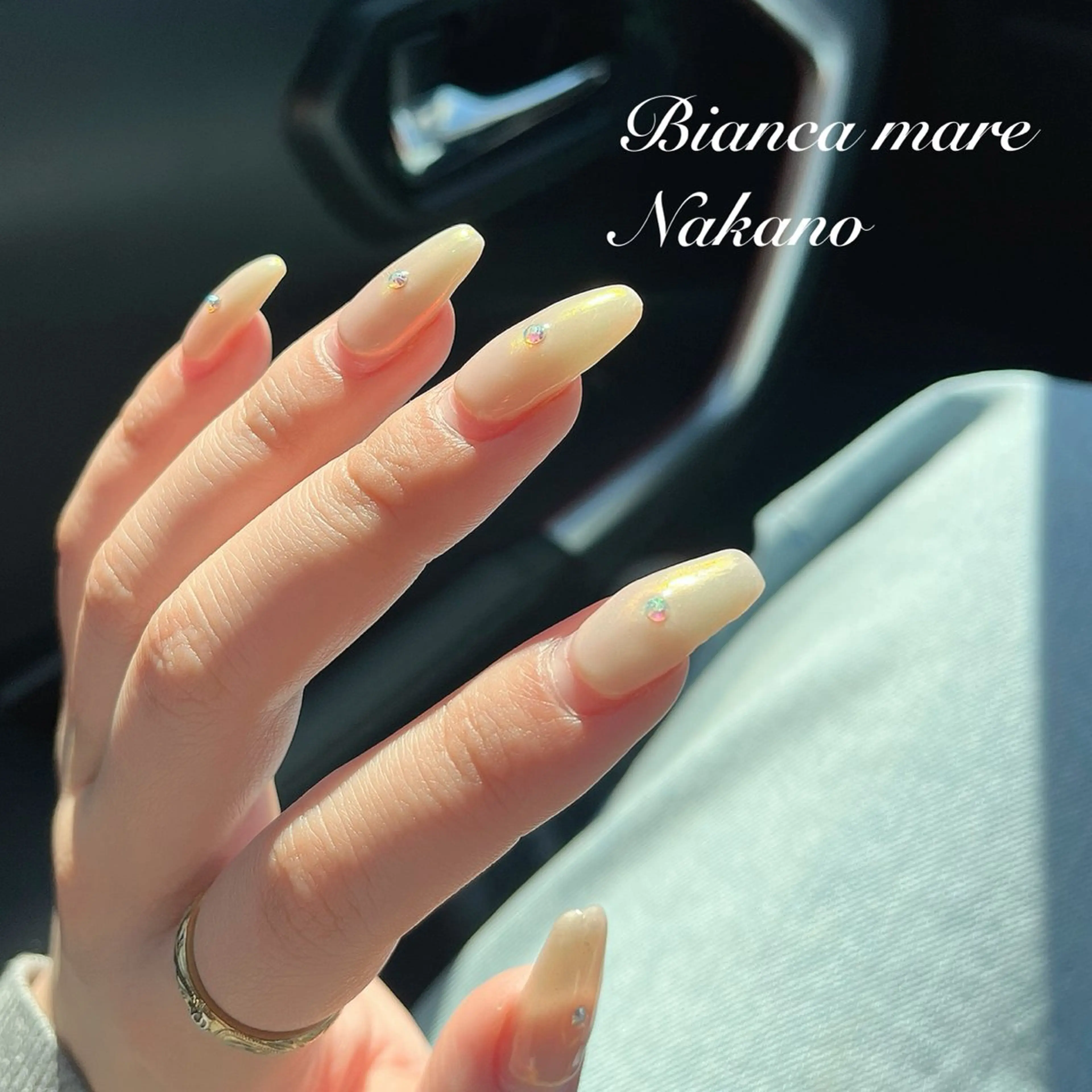 〈オフなし〉ハンド🎀オーロラ・ミラーネイル✨ パラジェル登録店🌿【中野/高円寺/阿佐ヶ谷】の写真