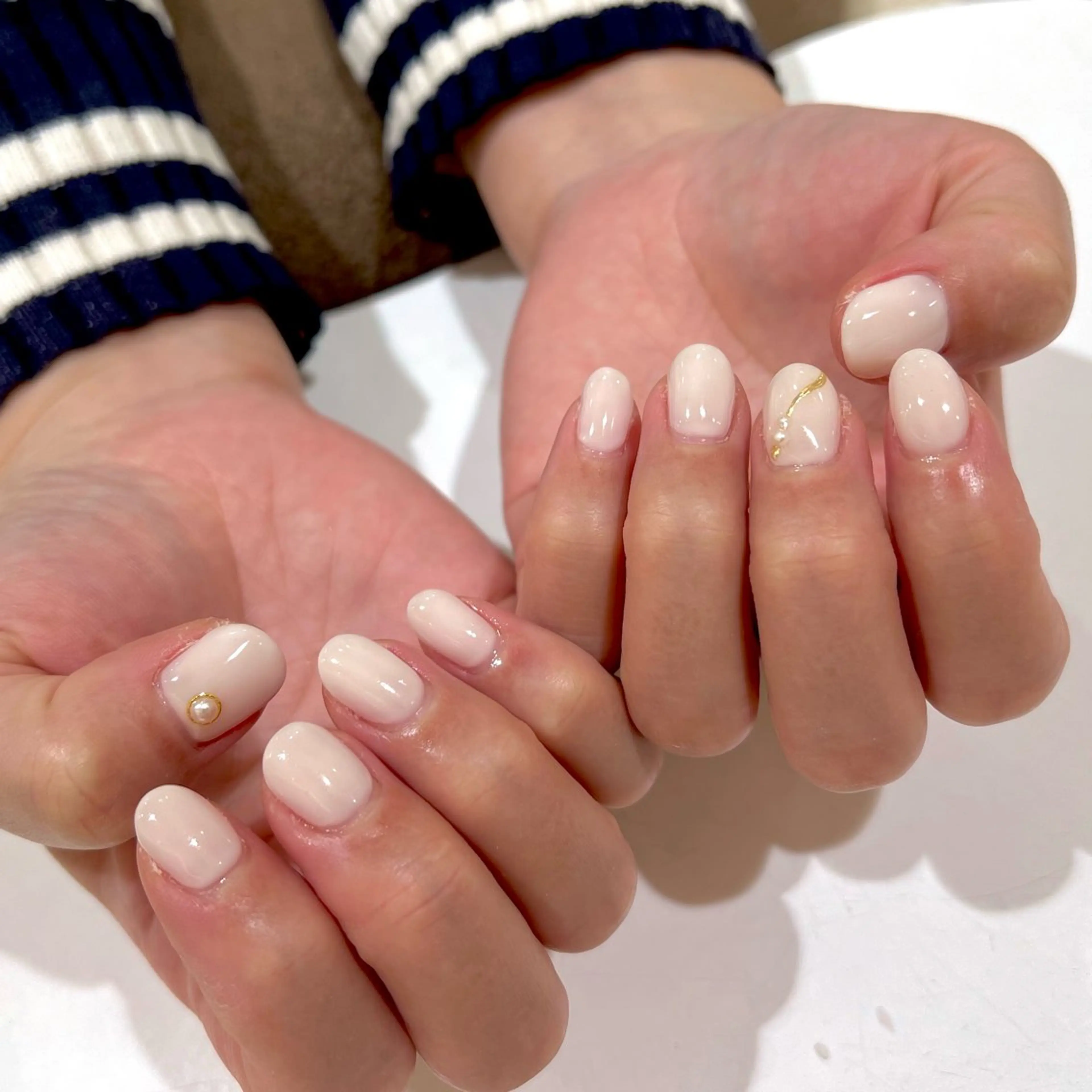 ネイル アートネイル ワンカラーネイル 田中 夏海のネイルデザイン