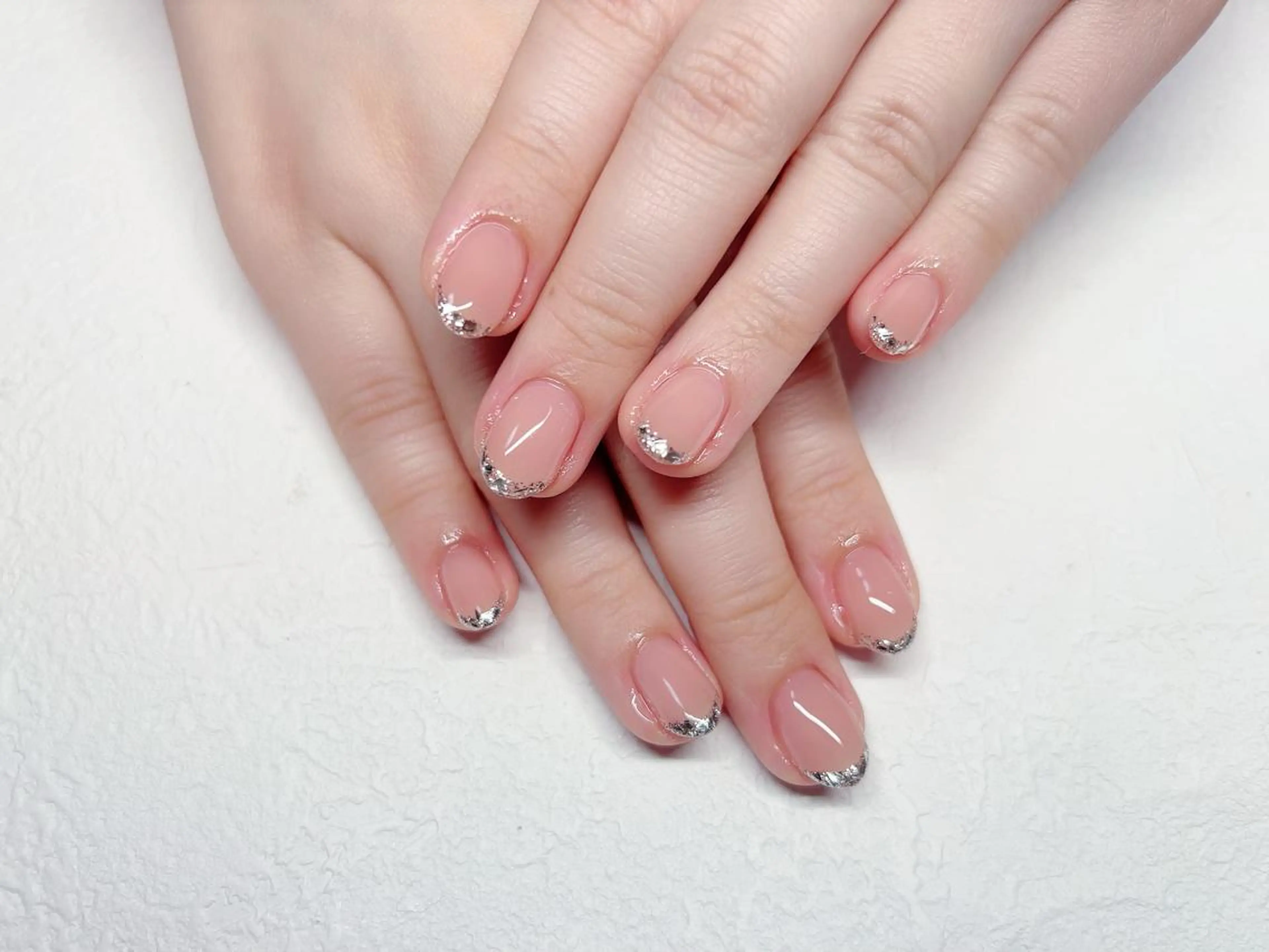 ネイル フレンチネイル ガラスフレンチ ハンドネイル lucky nail 歌舞伎町のネイルデザイン