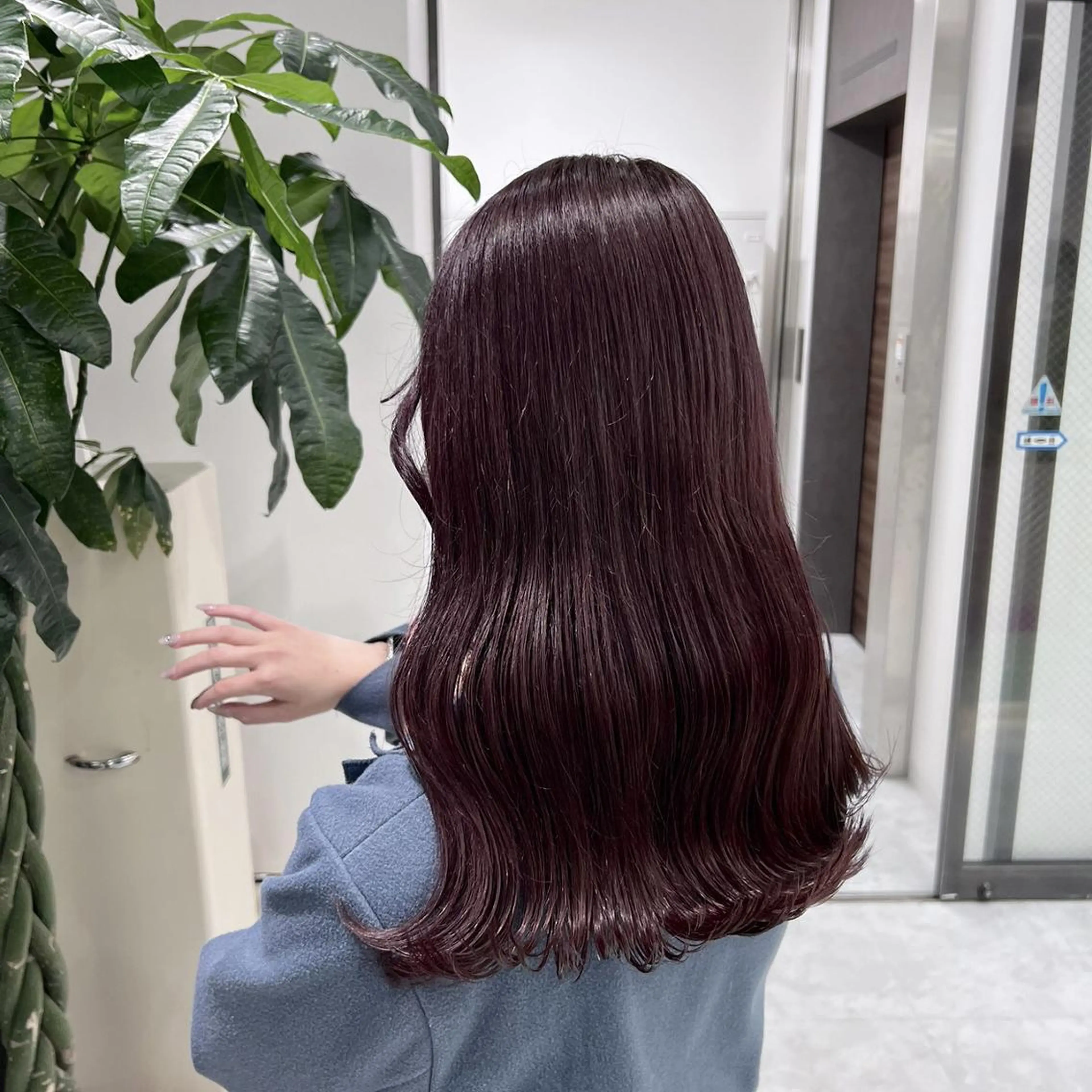 カラー ヘアカラー トリートメント ヘッドスパ ヘアセット 透明感ラベンダー/ レイヤー/表参道のヘアスタイル