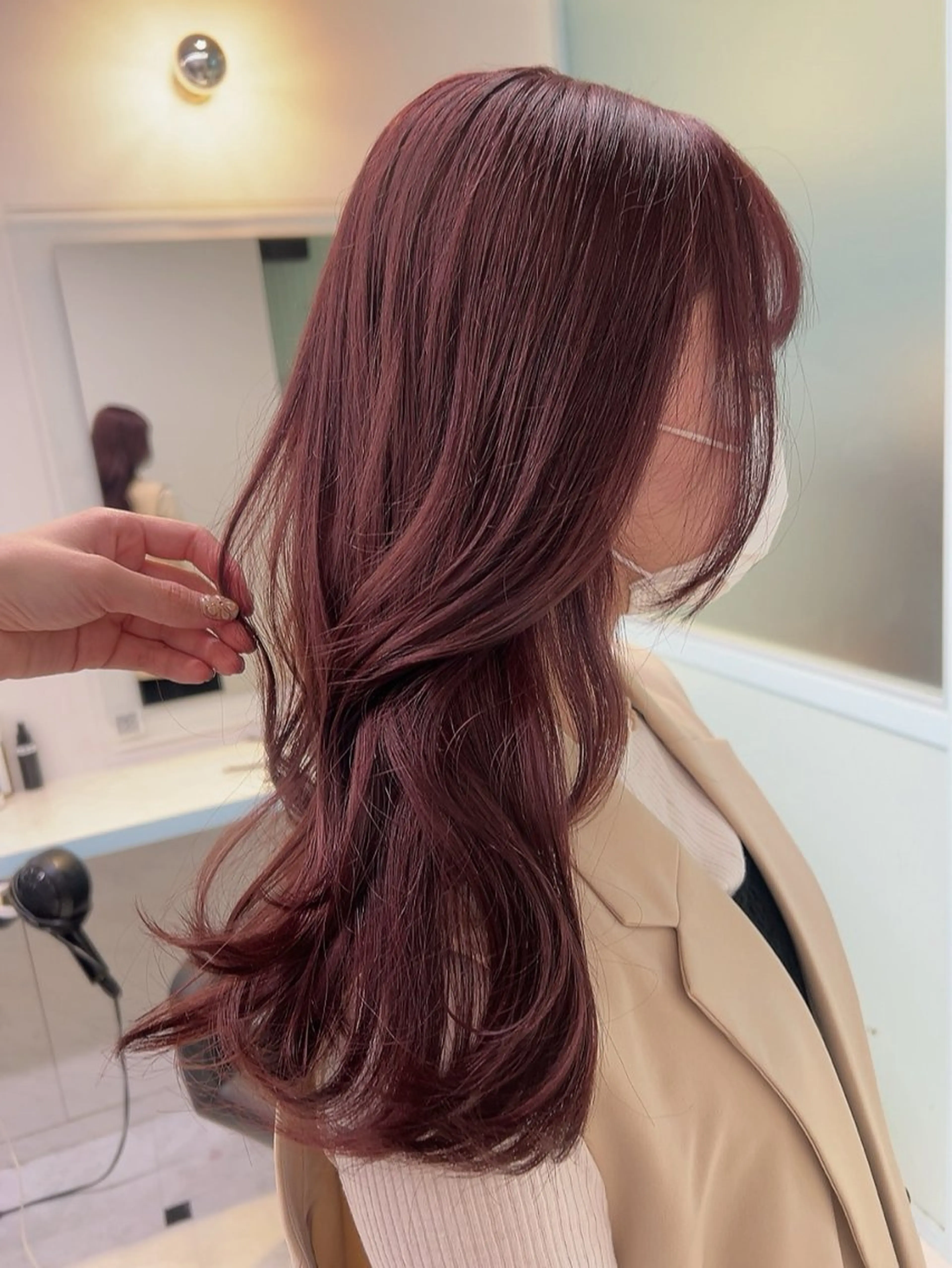 ロング カラー 透明感トレンドヘア 🎀なるみ🎀のヘアスタイル