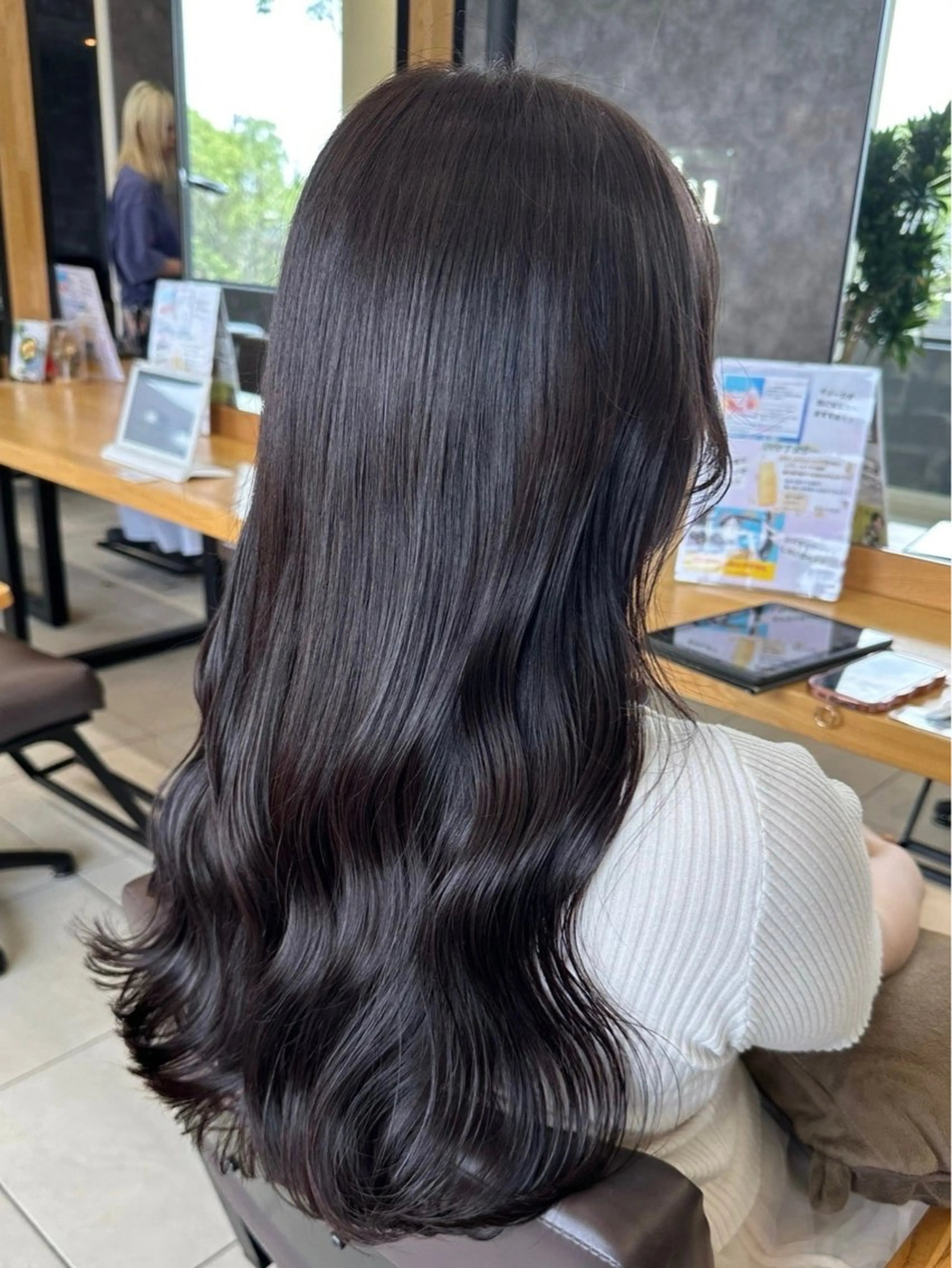 ロング 似合わせで新しい 自分へ導くそうまのヘアスタイル