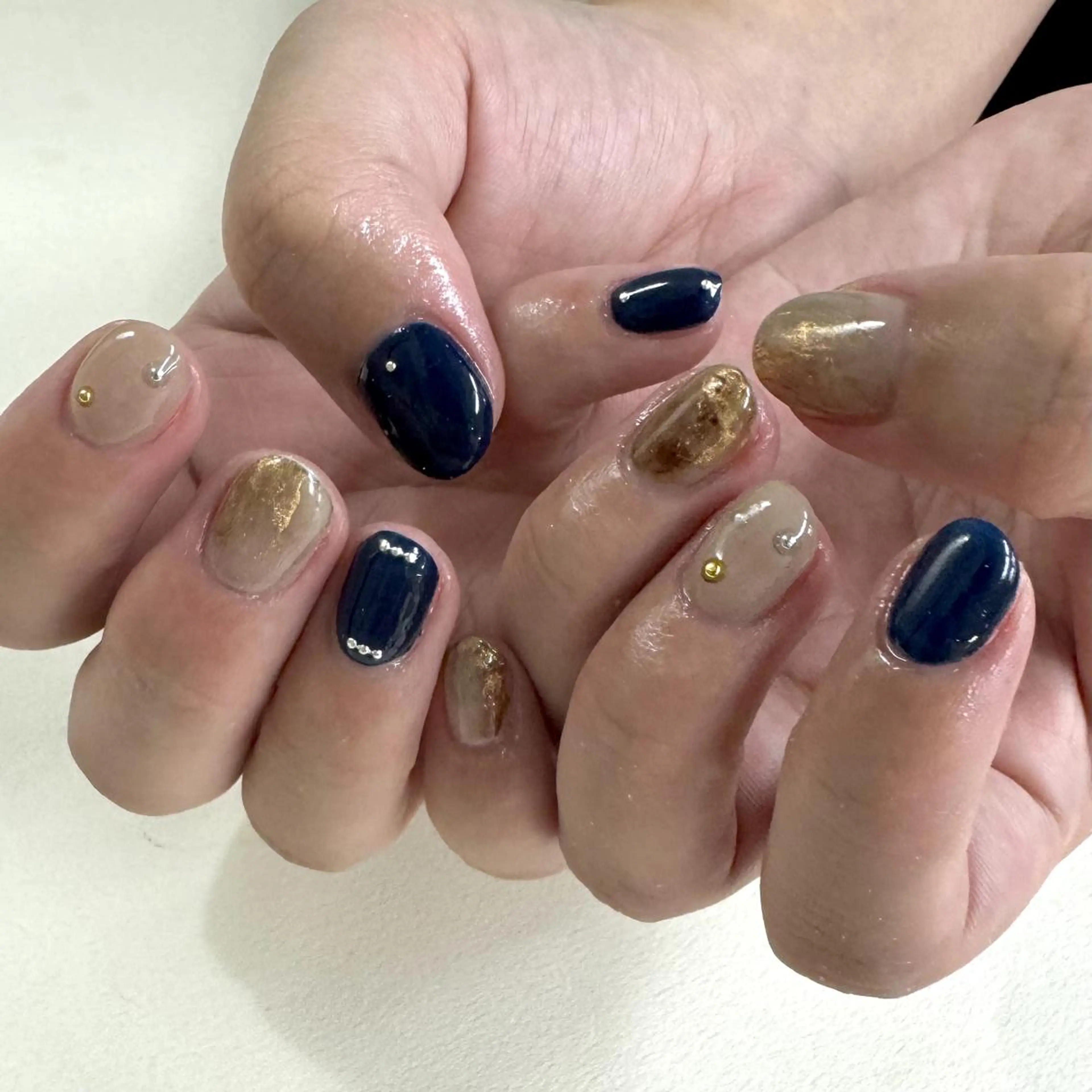 ネイル ジェルネイル 韓国ネイル ニュアンスネイル ワンホンネイル nailstudio eviz新宿店のネイルデザイン