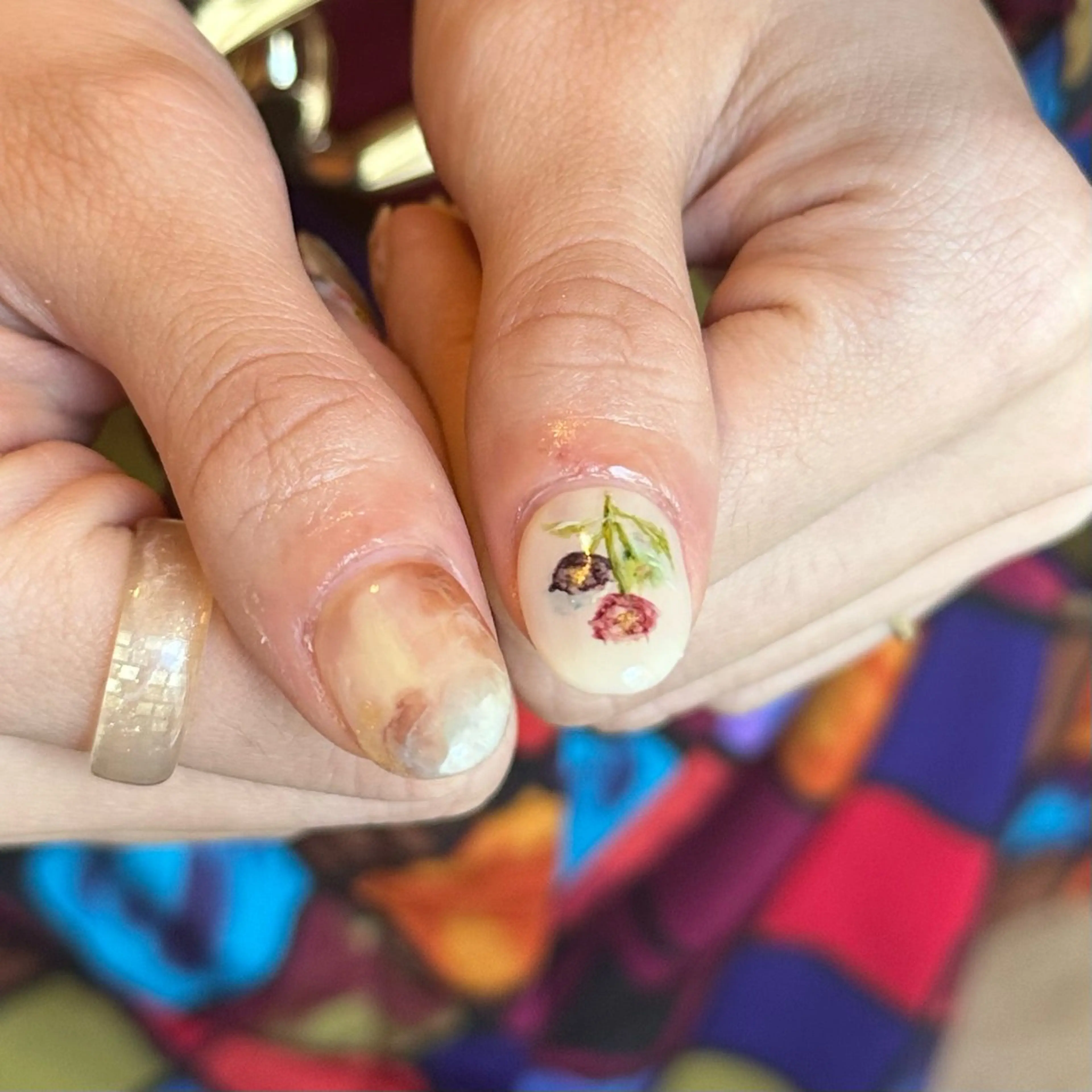 ネイル scré as Ételのネイルデザイン