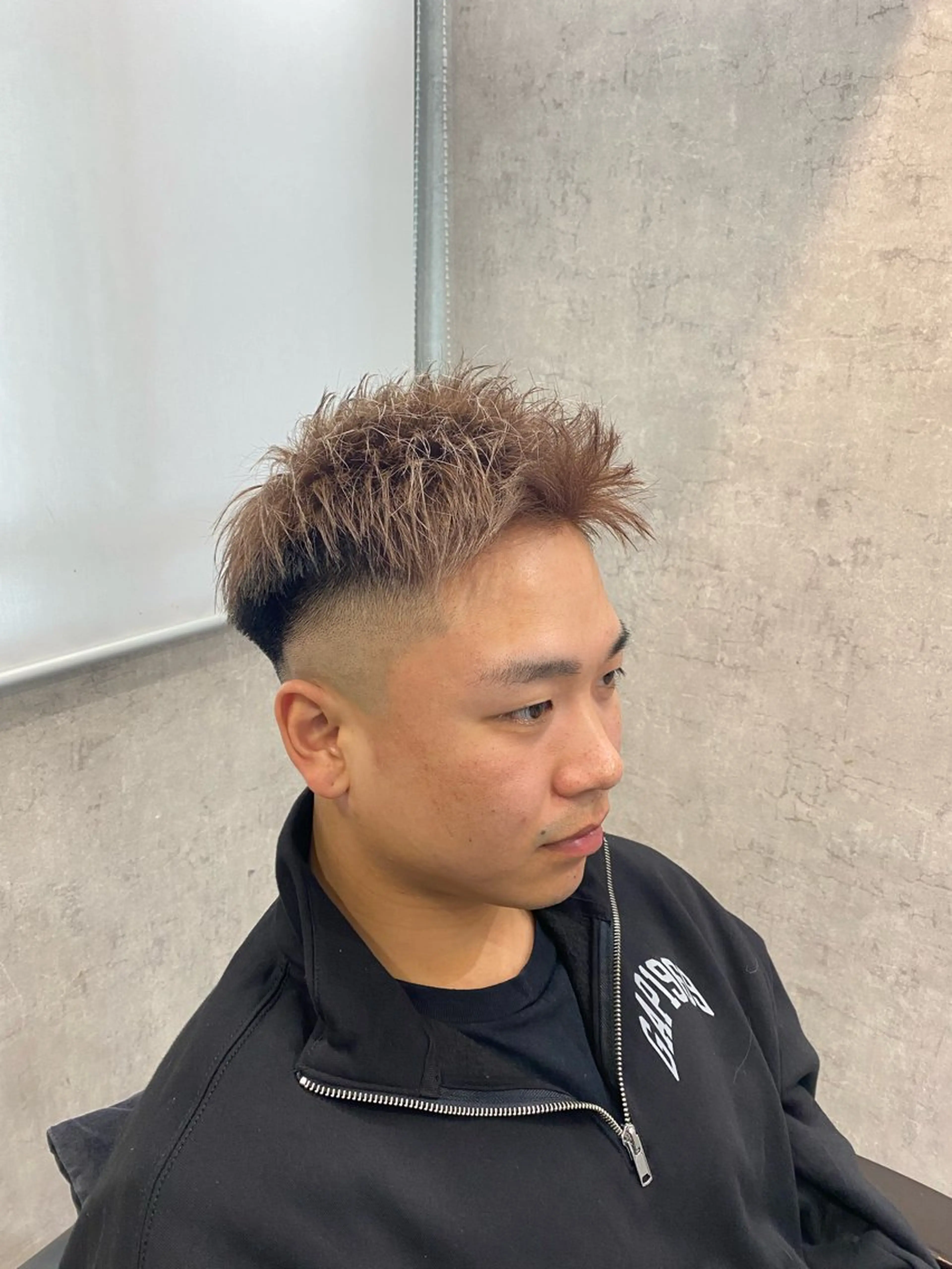 ショート カラー メンズ ダブルカラー カット ヘアカラー 🐉『メンズ美容師』 吉田龍星🐉のヘアスタイル