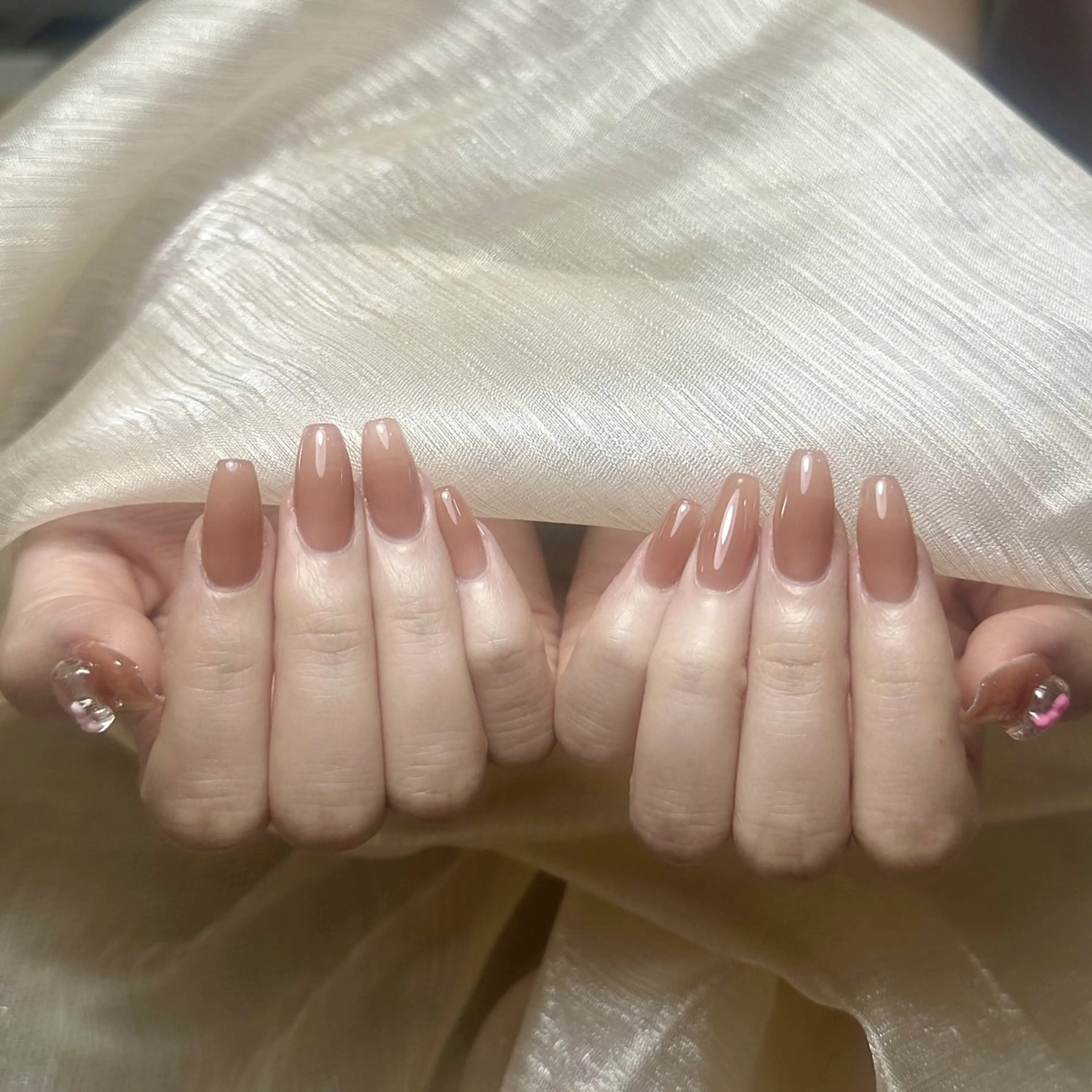 ネイル アートネイル オーロラネイル チークネイル フレンチネイル ガラスフレンチ 🎀セ リ🎀のネイルデザイン