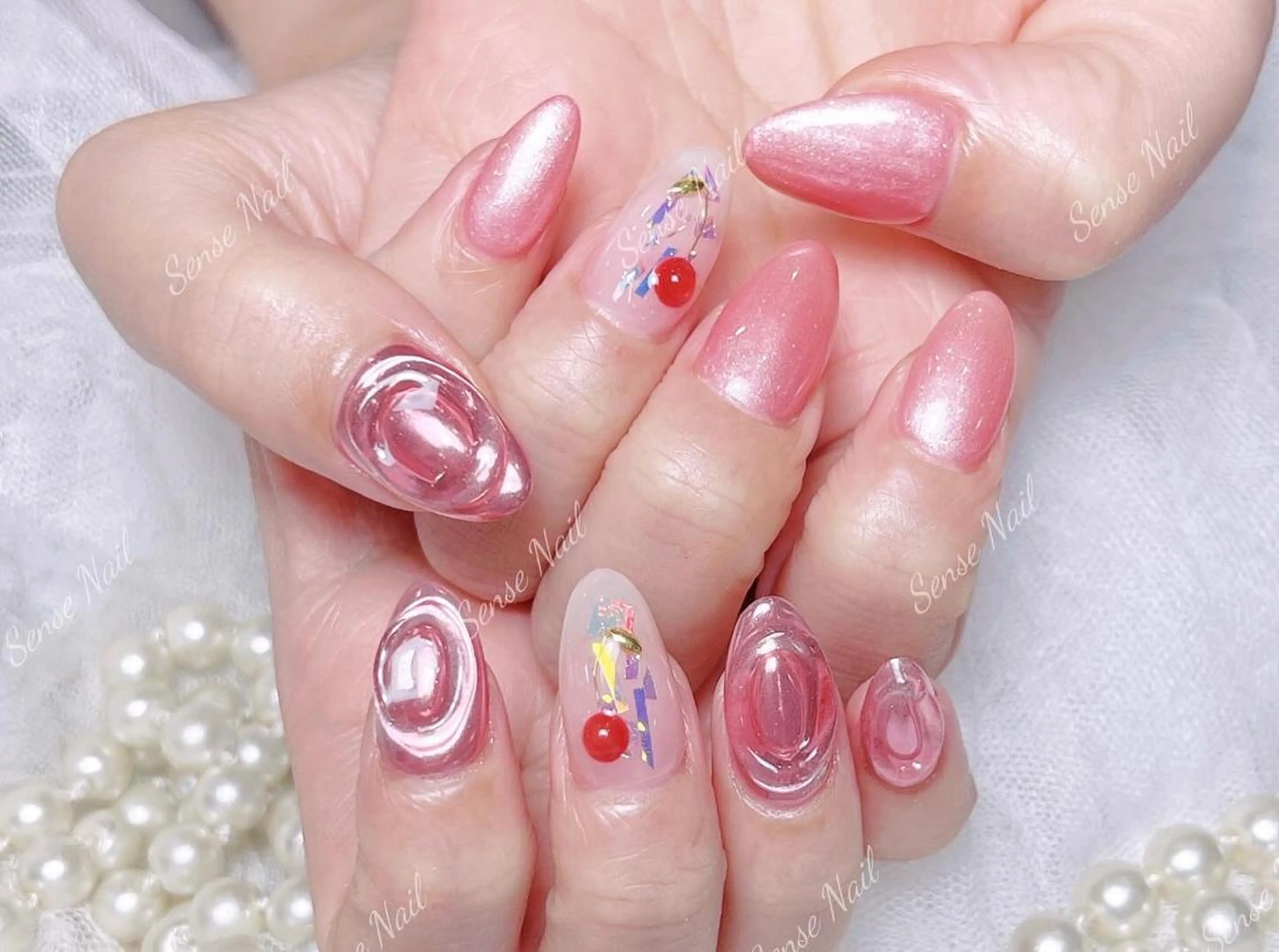 ネイル ハンドネイル ハンドケア Queening 🦋のネイルデザイン