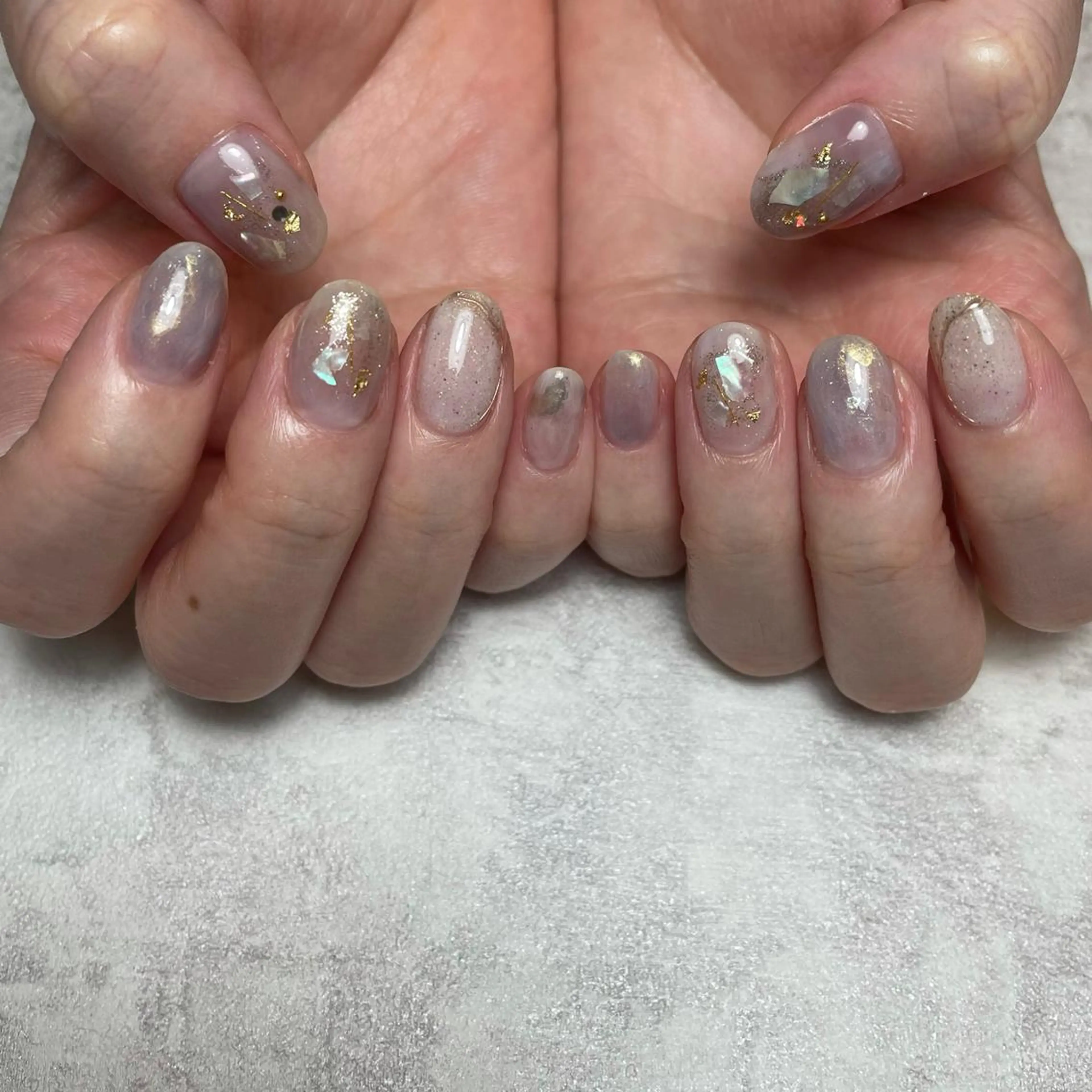 ネイル ハンドネイル ハンドケア Ami 🦥のネイルデザイン